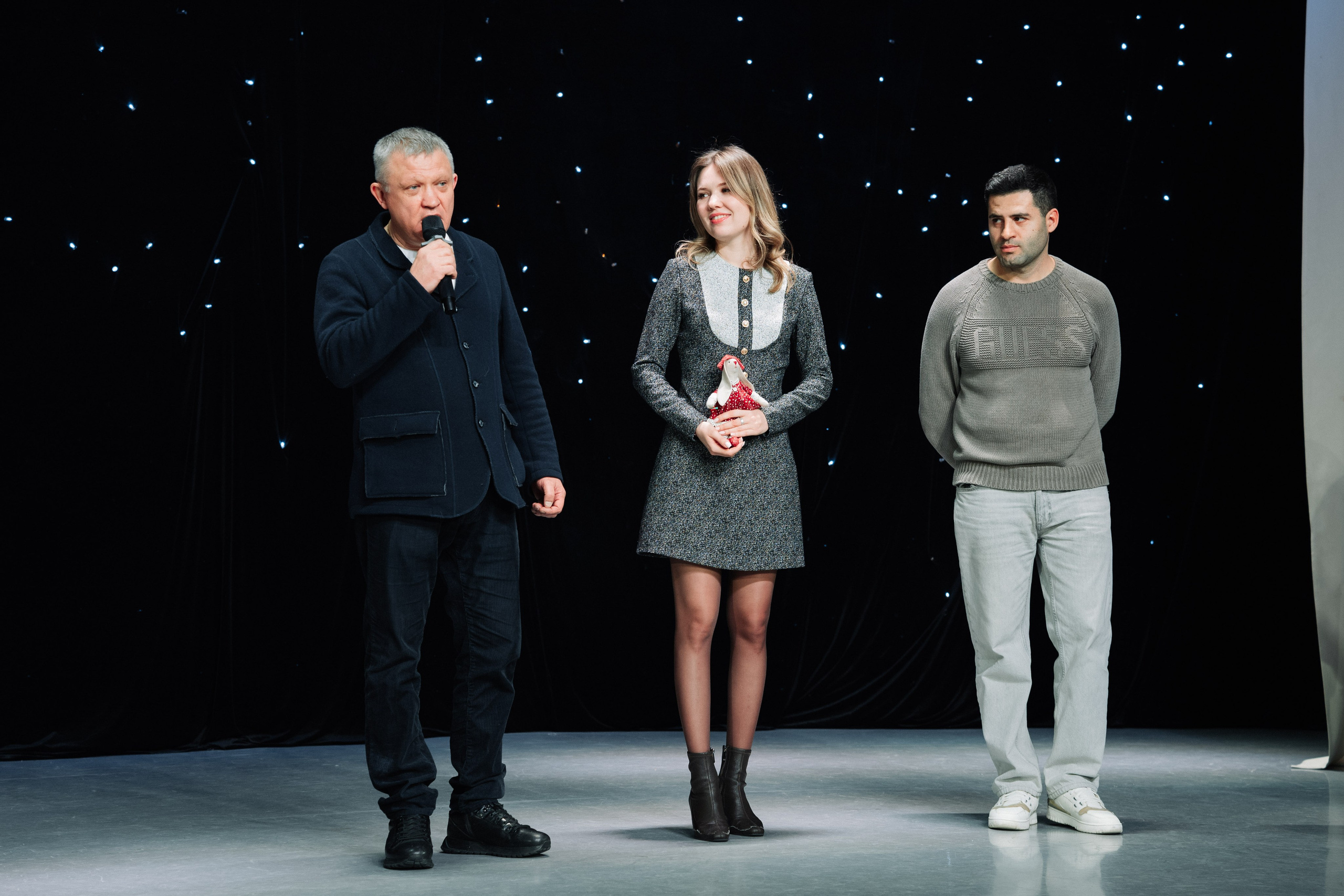 Благотворительный концерт в помощь Артему Сардаряну. Фотограф Артем Севостьянов. Профессиональная фотосъемка в Ногинске, Москве, Московской области и за границей