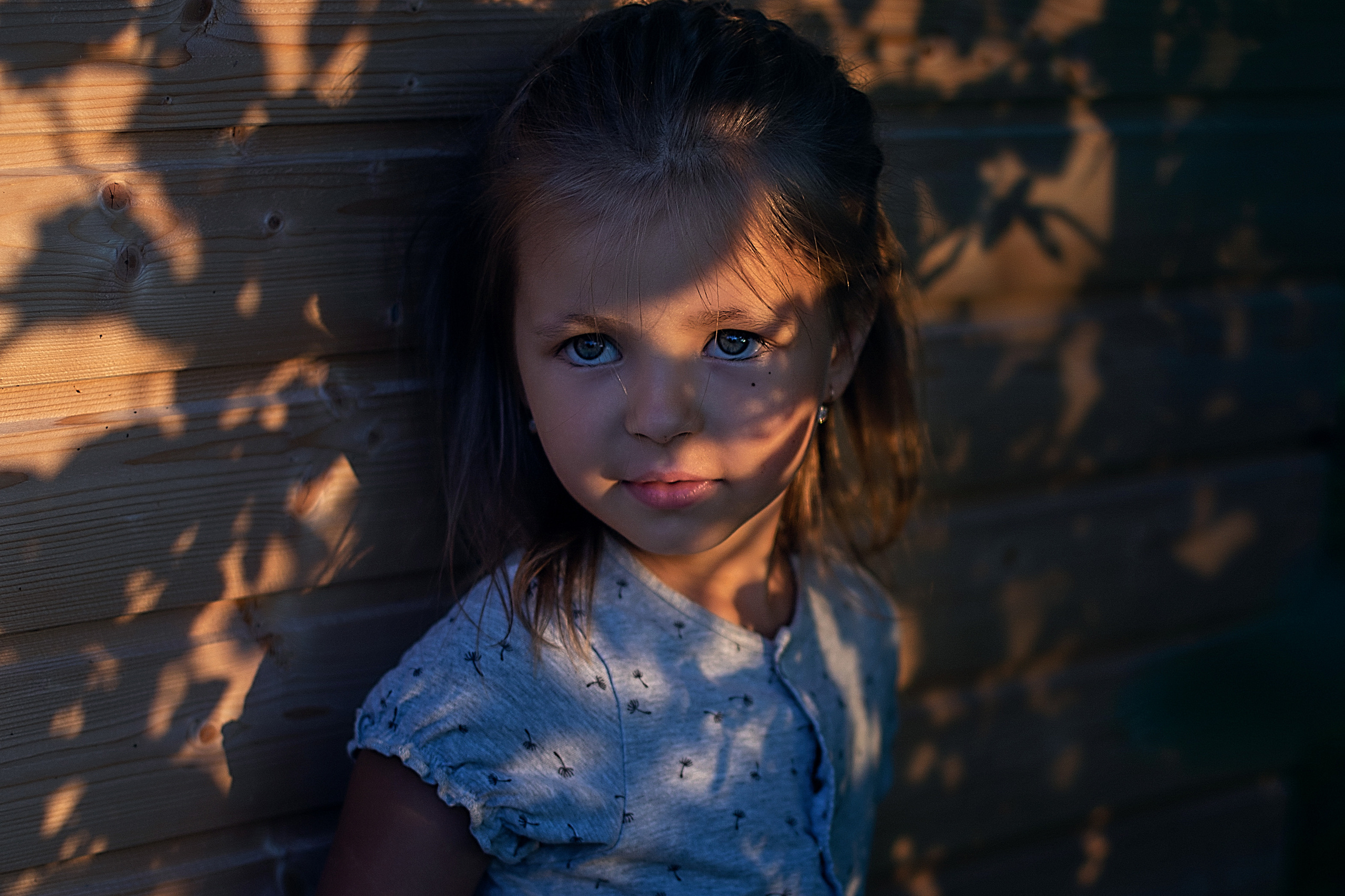 Сестрички_Алиса и Вероника_2022. Семейный фотограф в Санкт-Петербурге