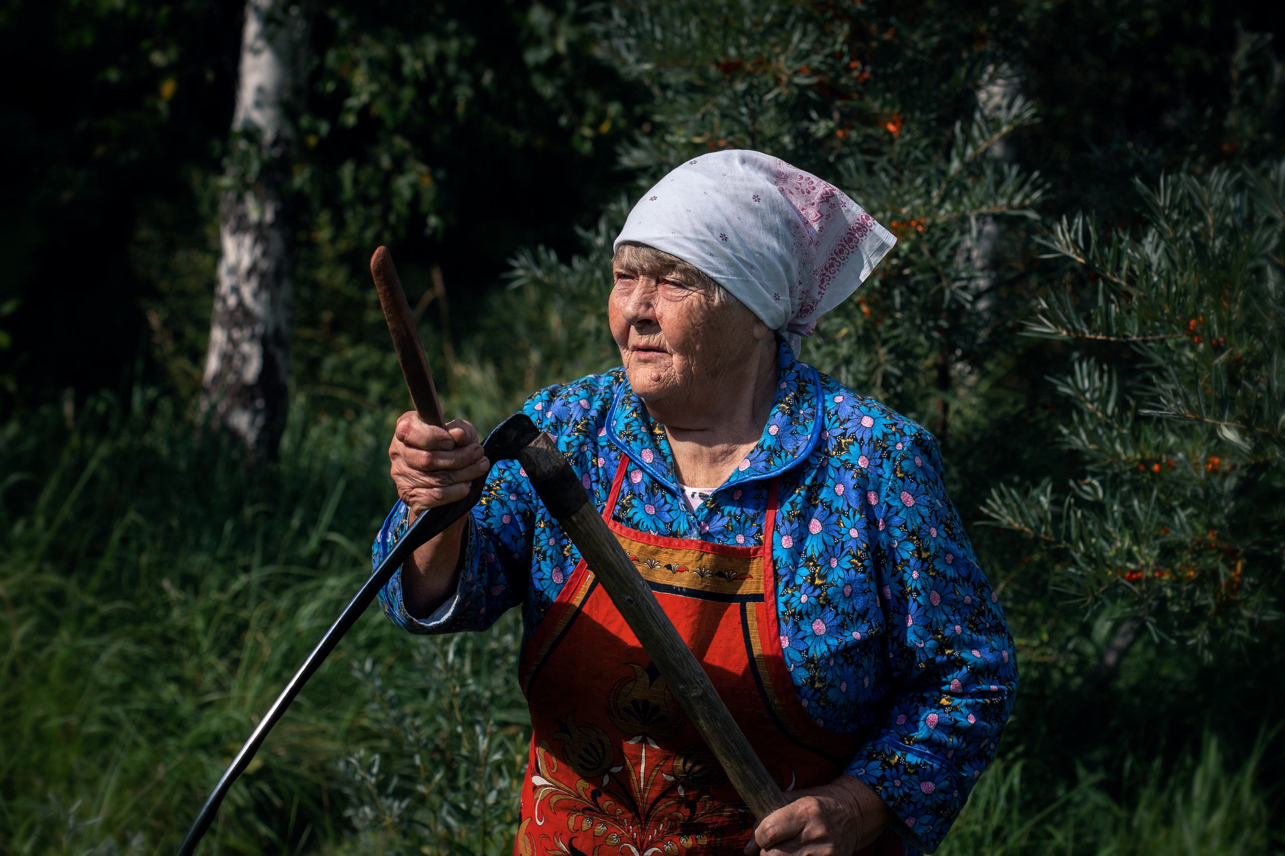 «Вы чувствуете это запах свежескошенной травы?»_2022. Семейный фотограф в Санкт-Петербурге