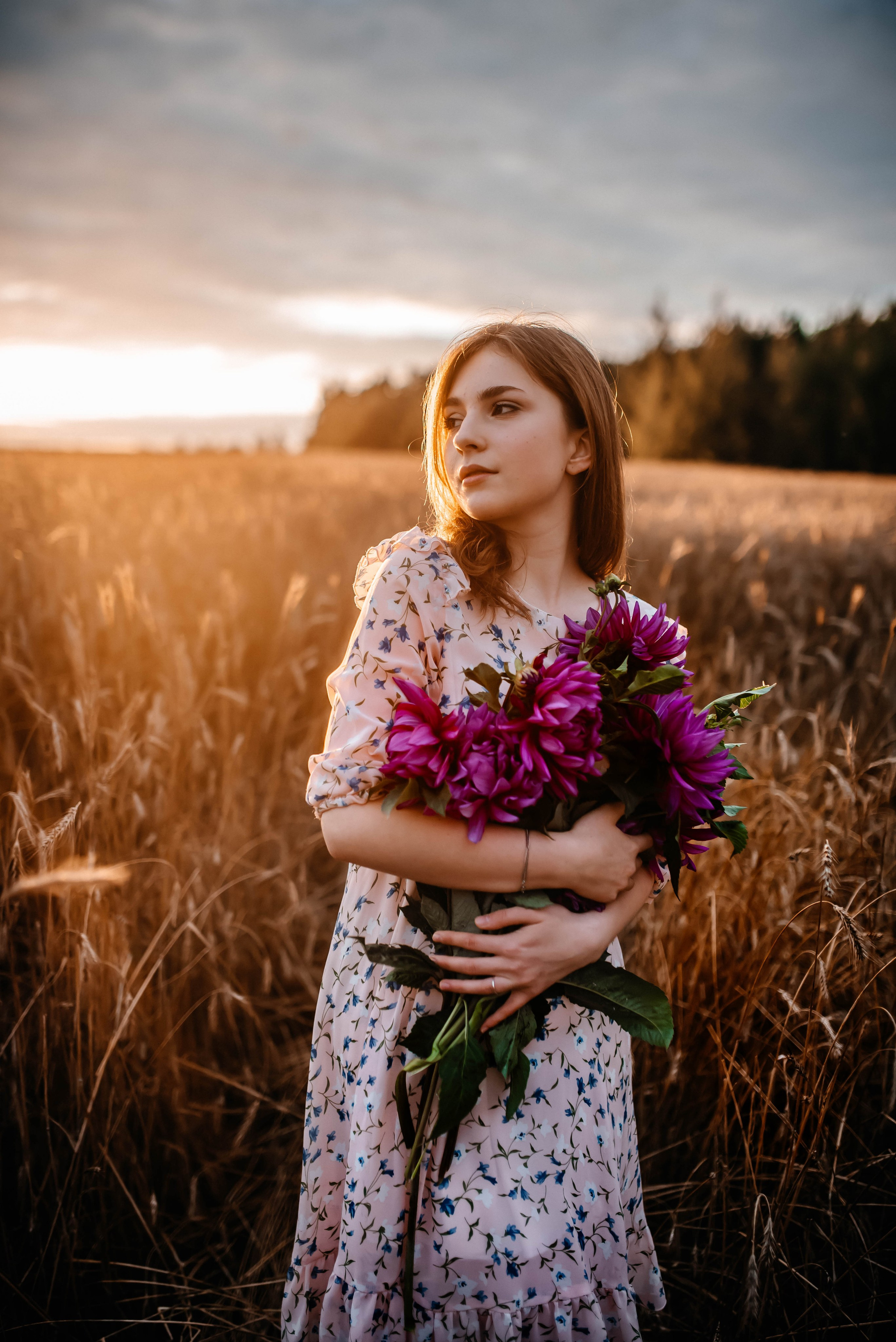 Маша, лето, закат. Главная