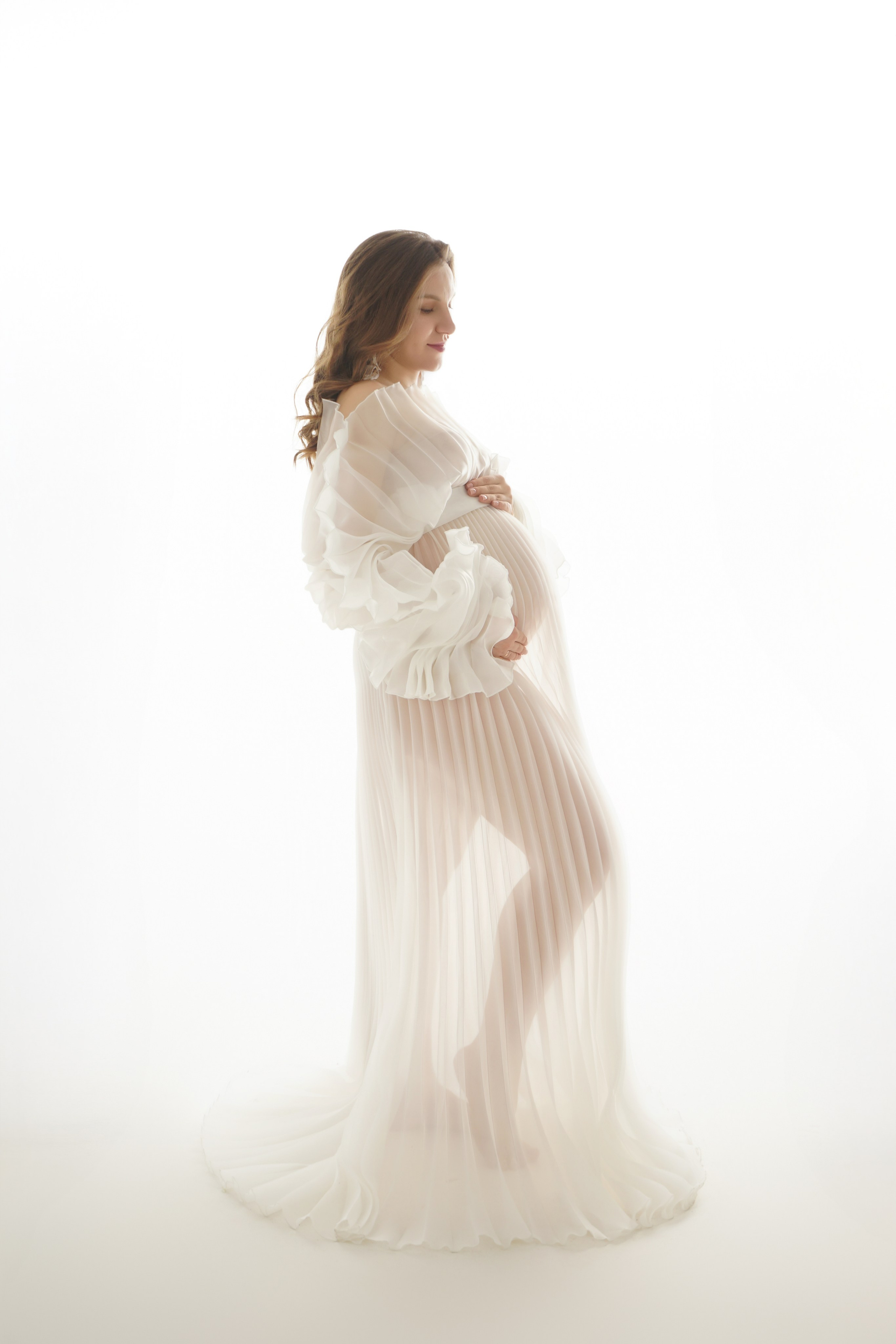 Съёмка беременности в моей фотостудии «НЕБО». Женский фотограф в Химках Алёна Ленёва