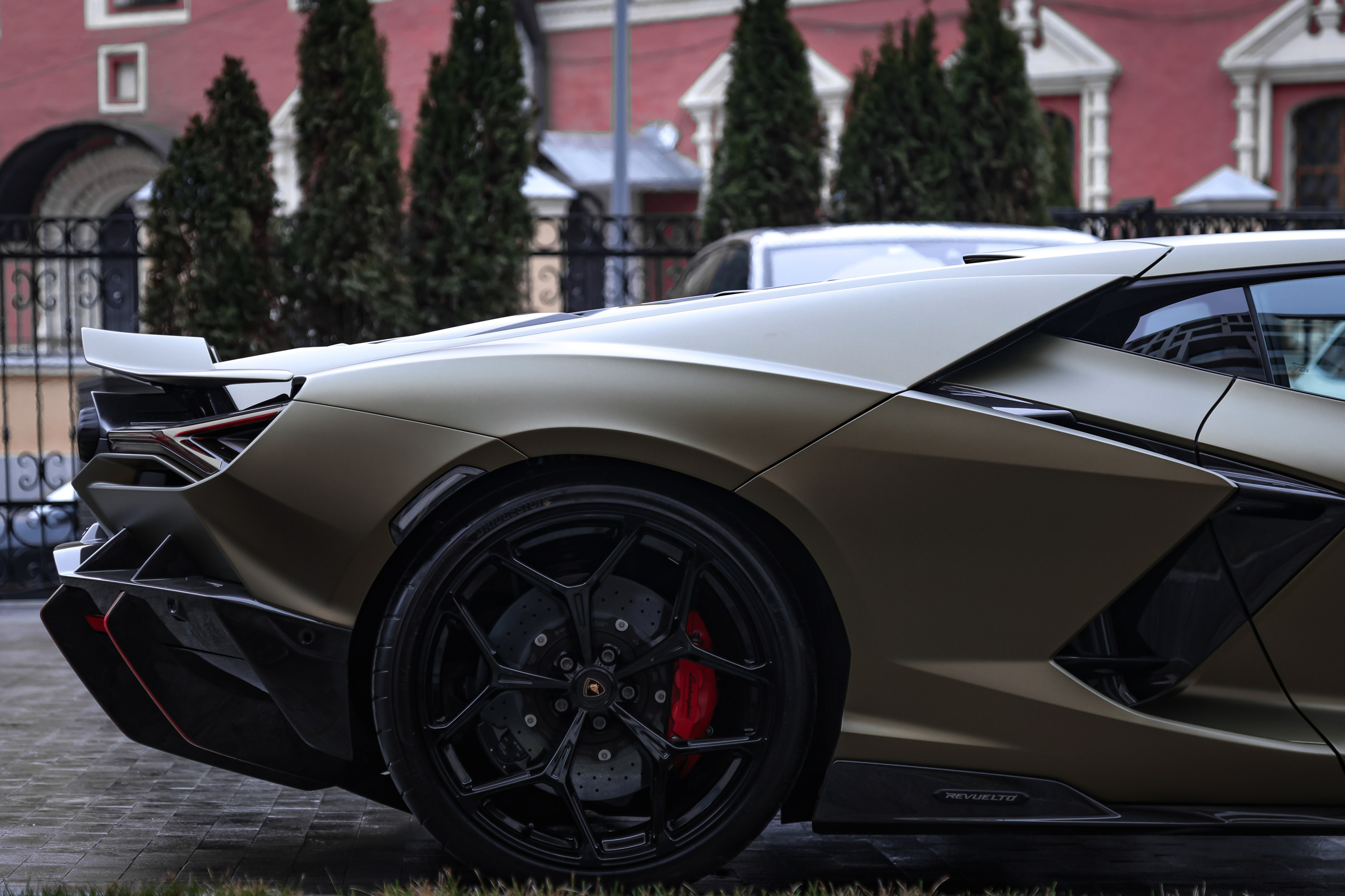 2024 Lamborghini Revuelto 6.5 AMT. Mixturecaptures