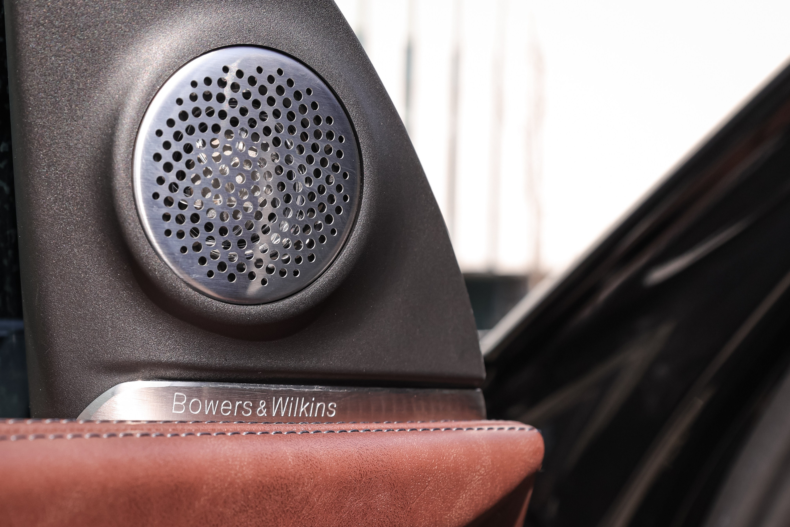 2024 BMW XM. Mixturecaptures