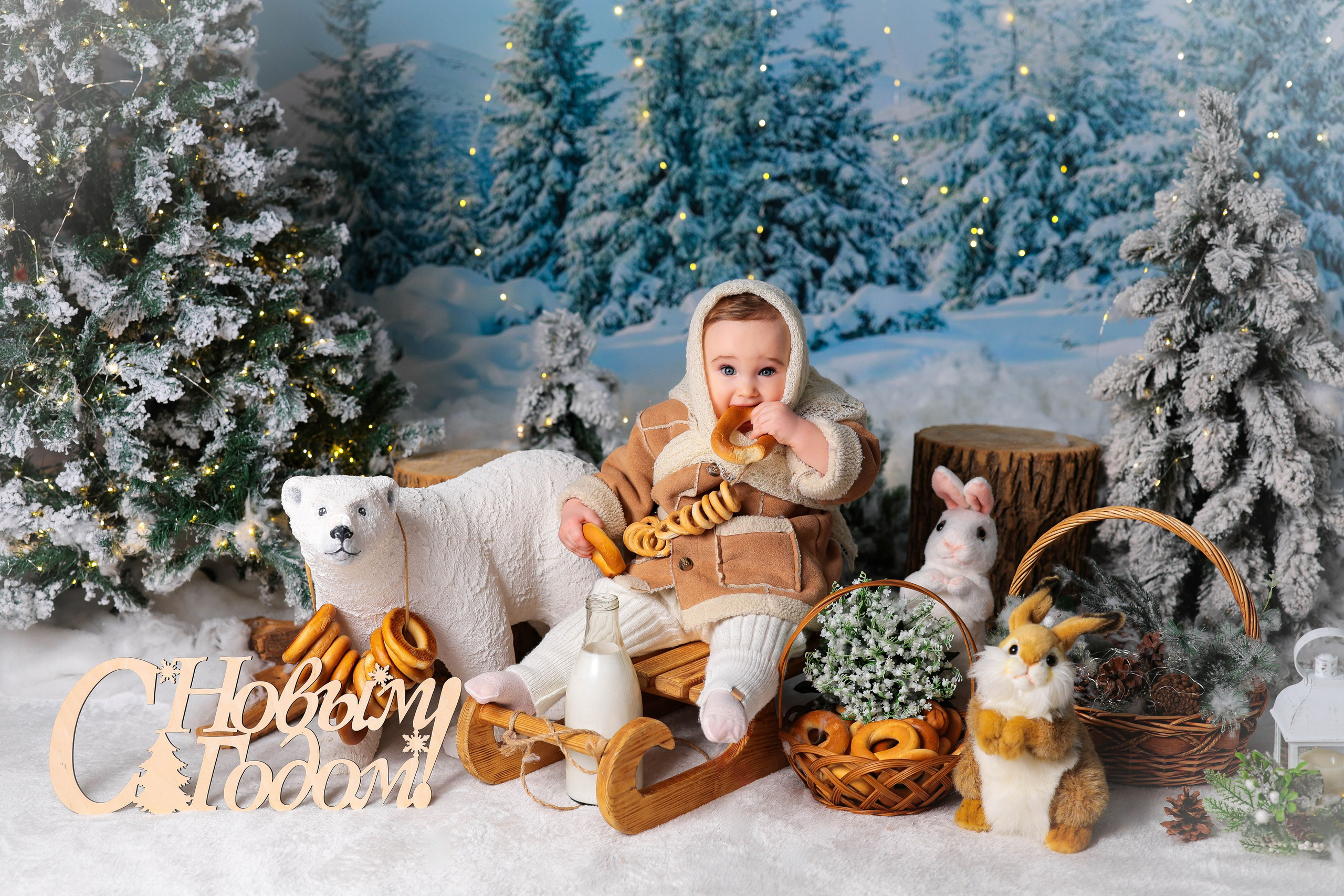 Антураж НОВЫЙ ГОД 2025