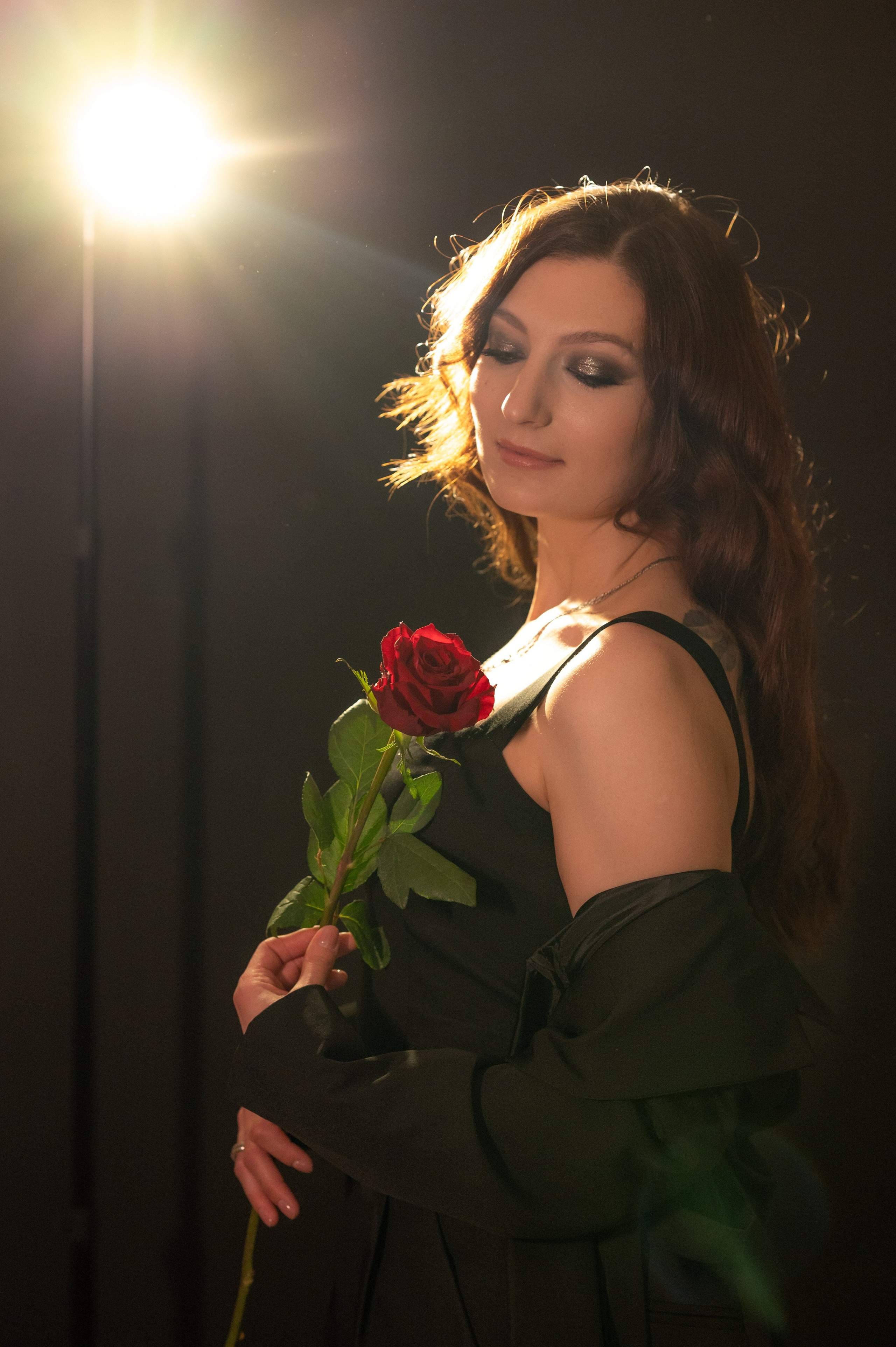 Портреты с розой. Портретный, семейный, свадебный фотограф. Бизнес, контент съёмка. Тула