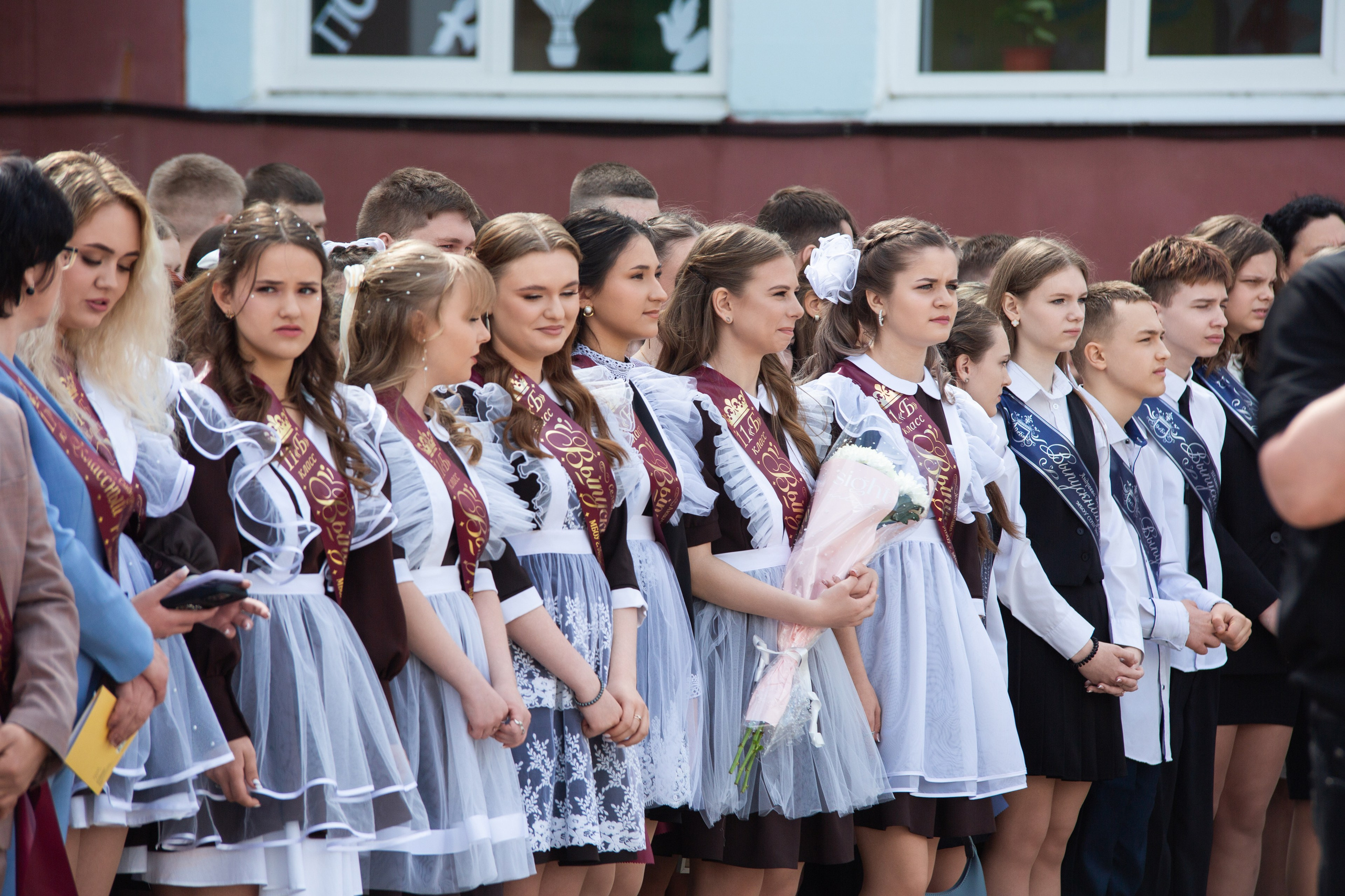 ПОСЛЕДНИЙ ЗВОНОК 2025 9 ШКОЛА. ТВОЙ АЛЬБОМ / ТВОИ ПРАВИЛА