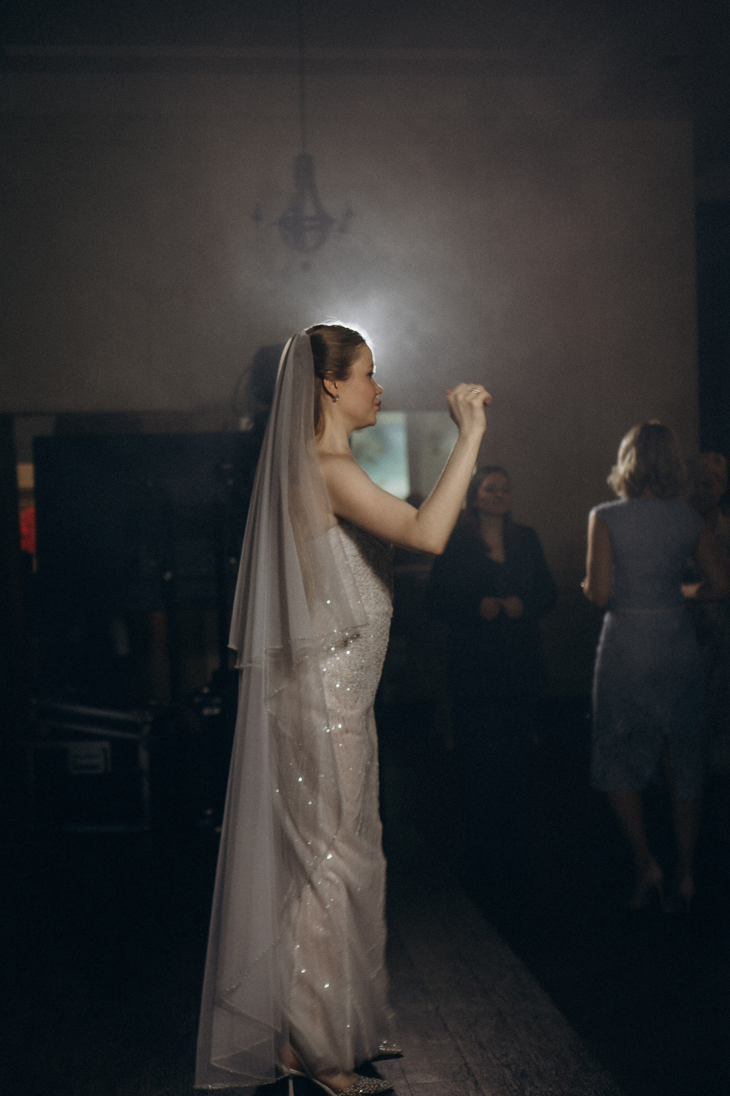 СВАДЕБНАЯ СЬЕМКА СБОРОВ В ОТЕЛЕ И ВЫЕЗД НА ЦЕРЕМОНИЮ (СНЯТО В СИБИРЕ В НИЖНЕВАРТОВСКЕ). Профессиональный фотограф, Санкт-Петербург — Виктория Богомолова