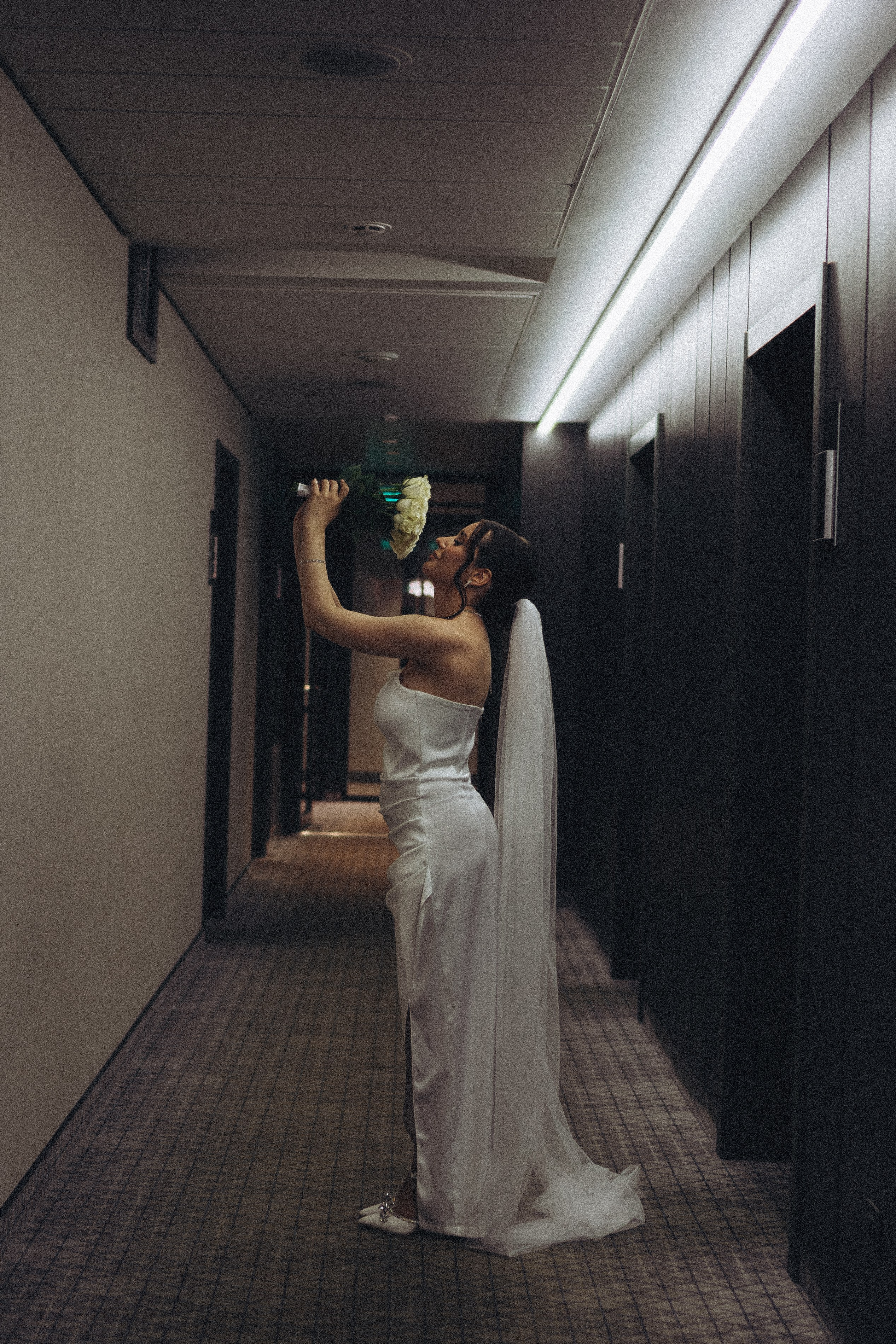 СВАДЕБНАЯ СЬЕМКА СБОРОВ ЖЕНИХА И НЕВЕСТЫ В ОТЕЛЕ И ТАКЖЕ ФОТОСЕССИИЯ В ОТЕЛЕЕ МЕГАПОЛИС БРЯНСК. Профессиональный фотограф, Санкт-Петербург — Виктория Богомолова