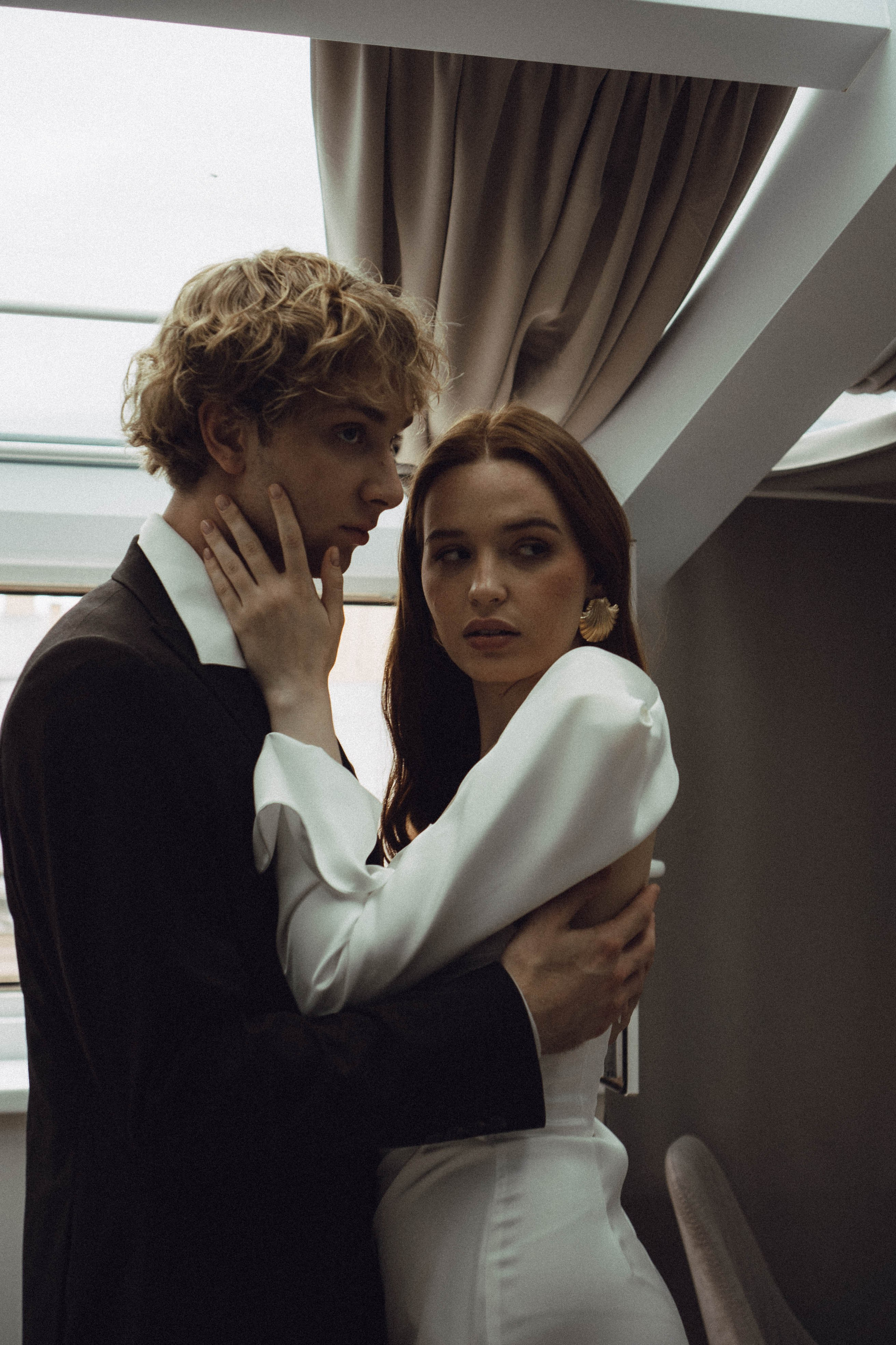 СВАДЕБНАЯ СЬЕМКА В ОТЕЛЕ. СБОРЫ ЖЕНИХА И НЕВЕСТЫ И ТАКЖЕ ТОР И ПОДГОТОВКА К ПРОГУЛКЕ. Профессиональный фотограф, Санкт-Петербург — Виктория Богомолова