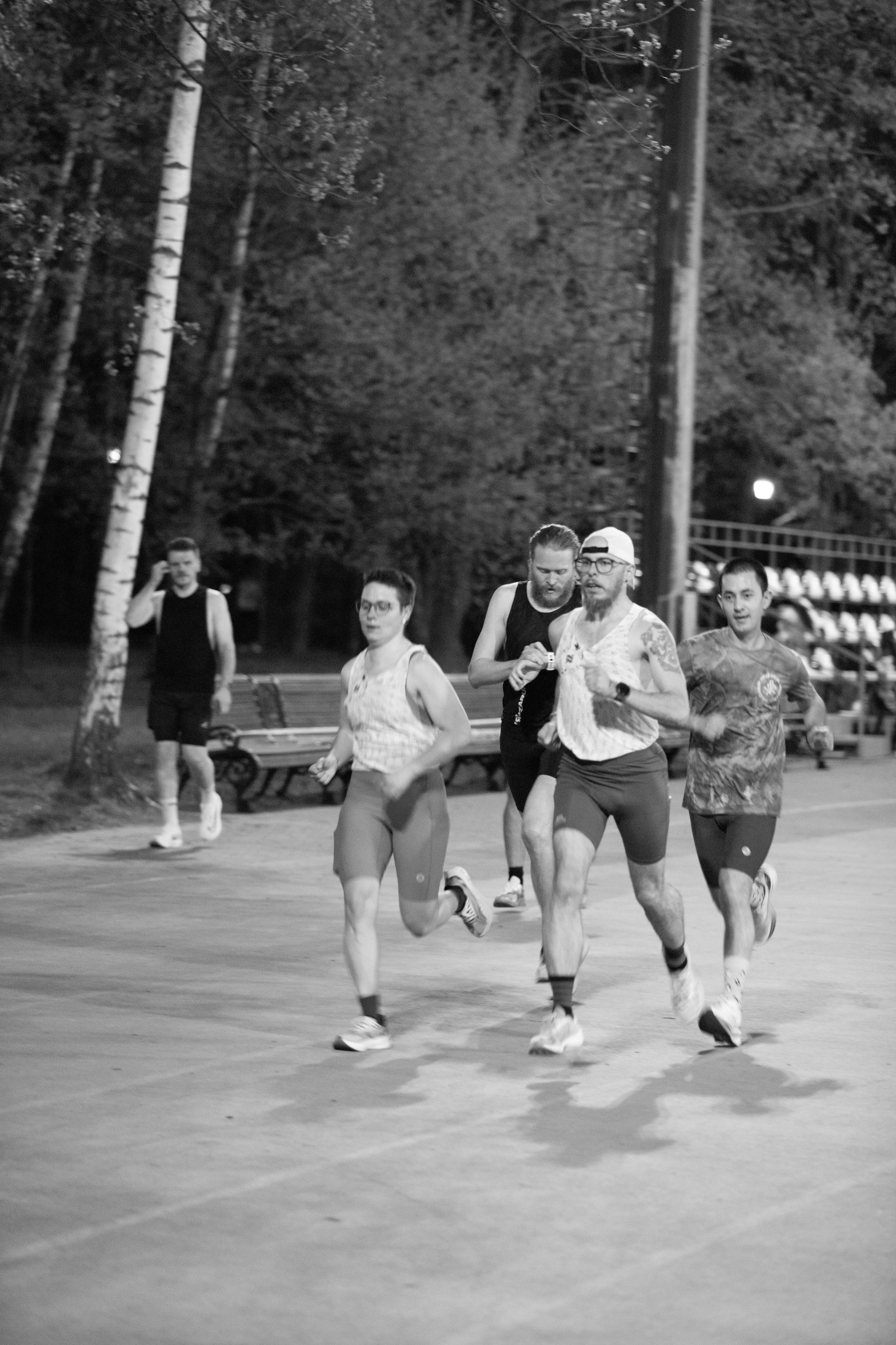 Тренировка по бегу Останкино. Александра Мельниченко/ Бегающий фотограф