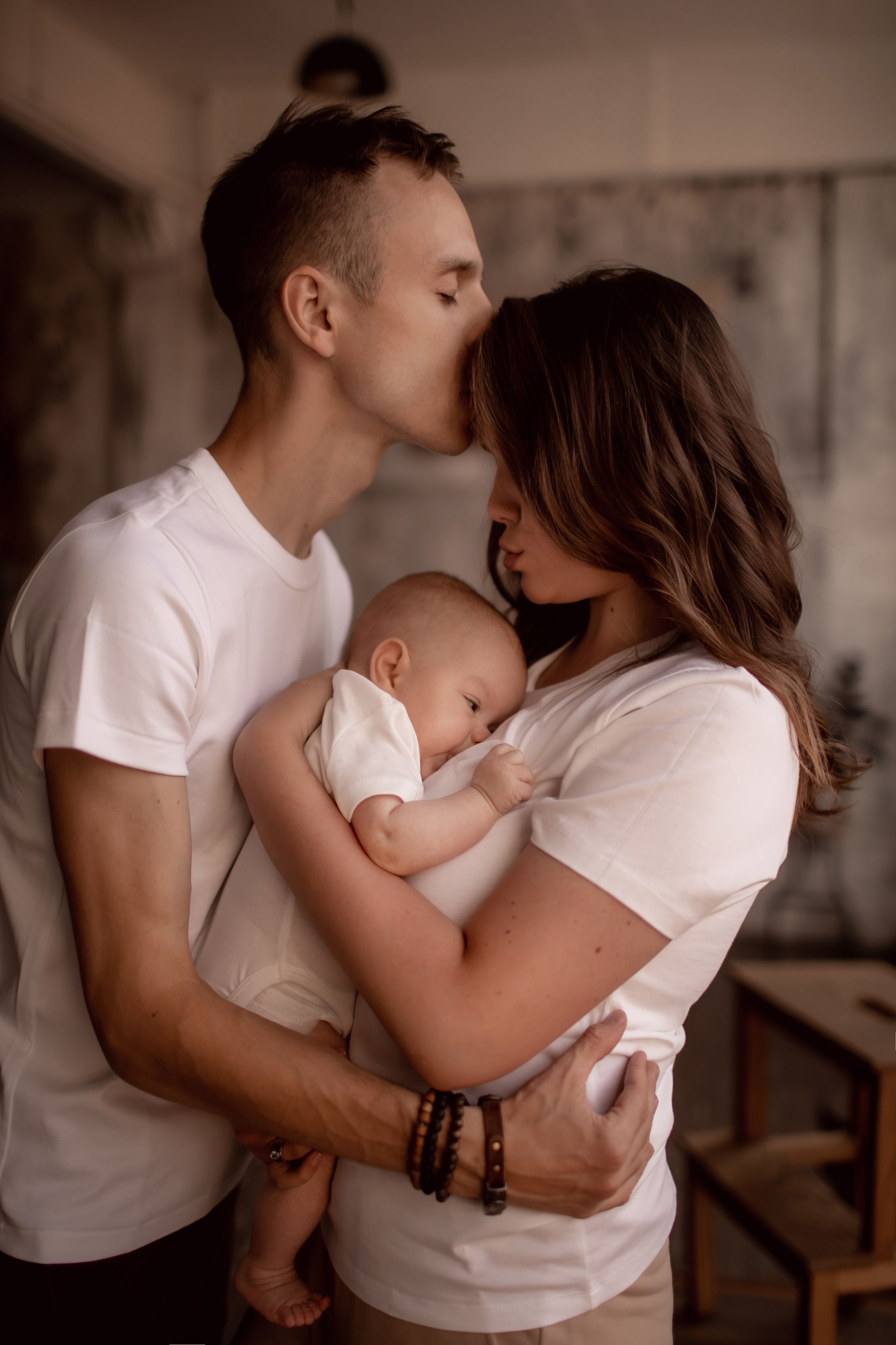 Валерия и Геннадий с крошкой. Семейный фотограф в Москве