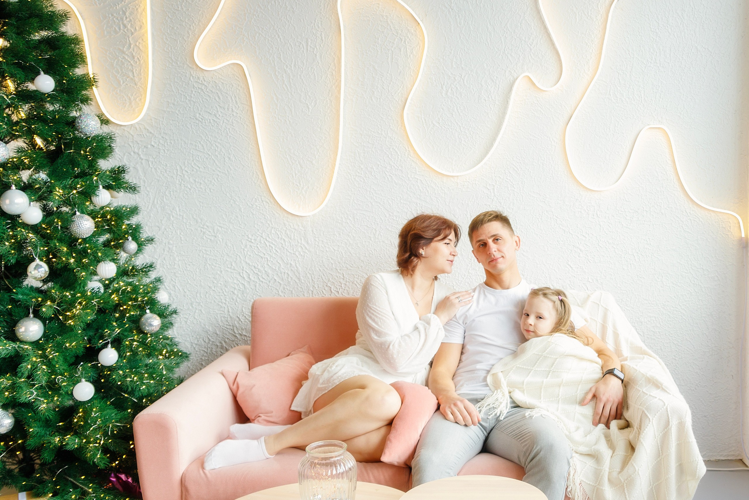 Семейная фотостудия. Семейный, свадебный и детский фотограф в Новосибирске Ольга Хидченко