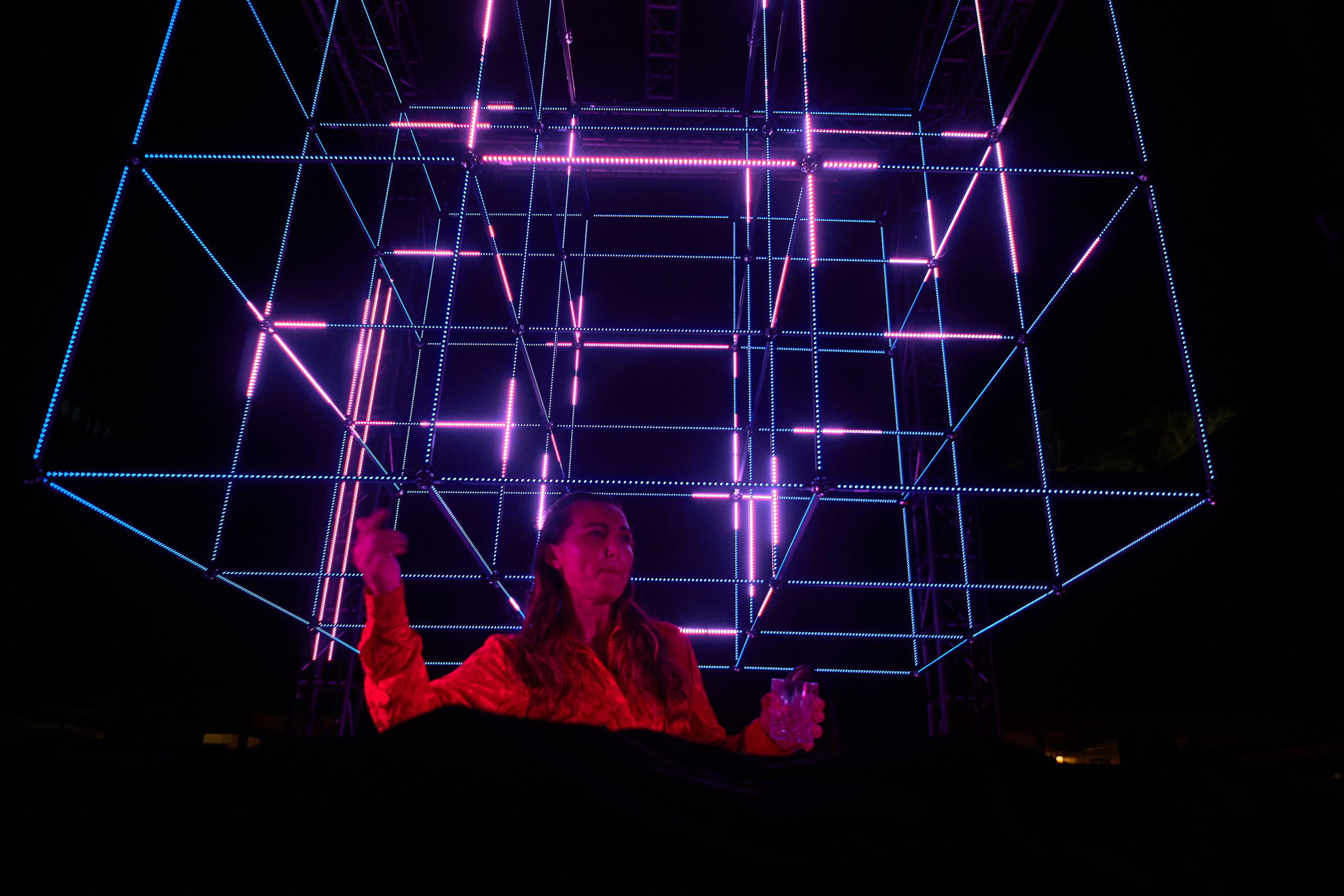 Magdalena KuDeTa. See the moment and catche. commercial and reportage