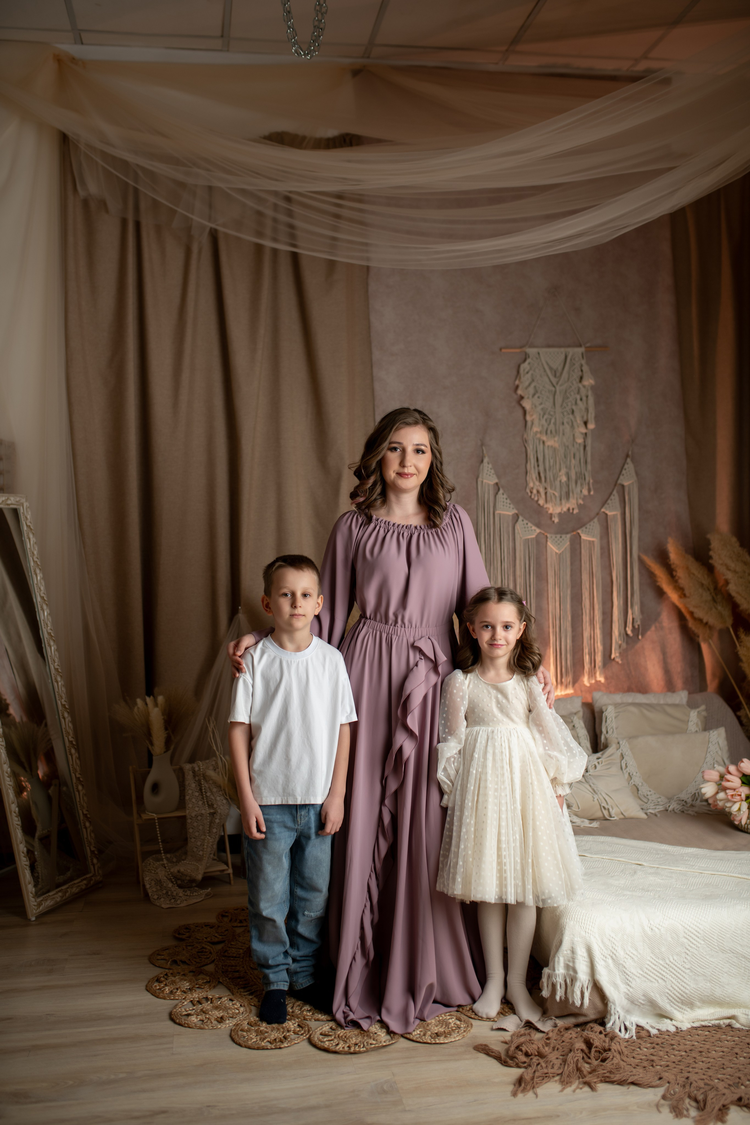 СЕМЕЙНЫЙ ВЕСЕННИЙ (Фотограф Лидия). Творческая команда Ульяшевы, свадебная и семейная фотография. Кахахста