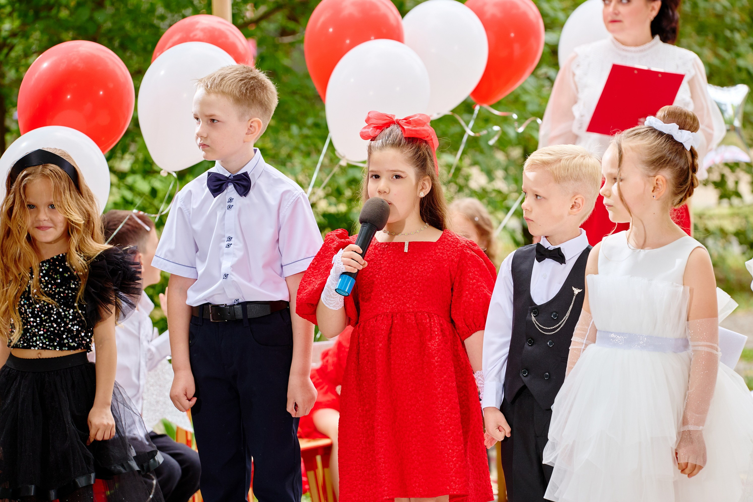 Выпускной 45 сад. Фотограф Выпускные альбомы Таганрог Сергей Коробченко