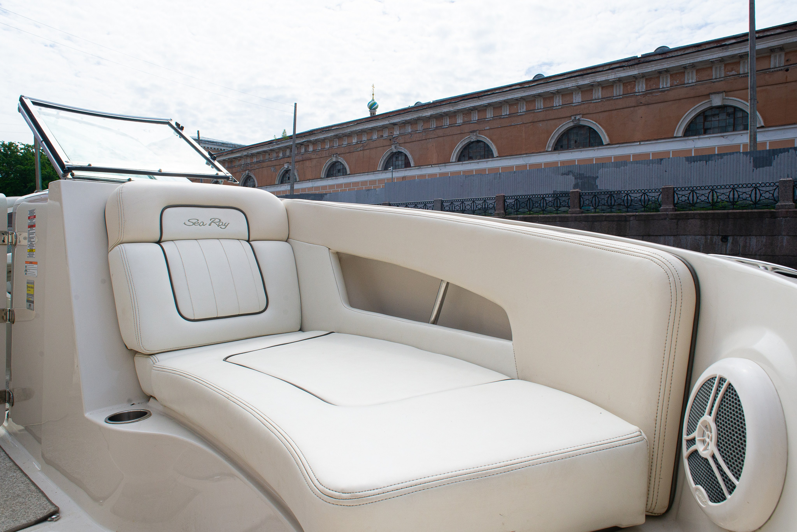 Катер «Ленинград». SPB Rent Boats|аренда катеров и теплоходов