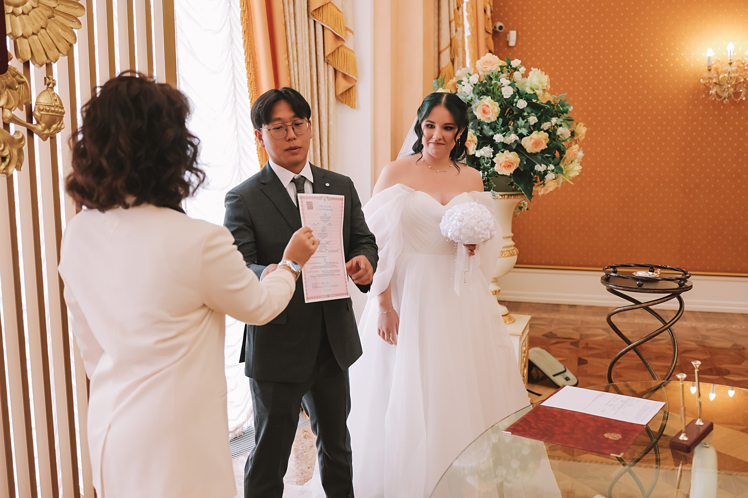 Айвазовский и парк дружбы народов. Семейный фотограф Тюмень, фотограф на роды Салмина Мария