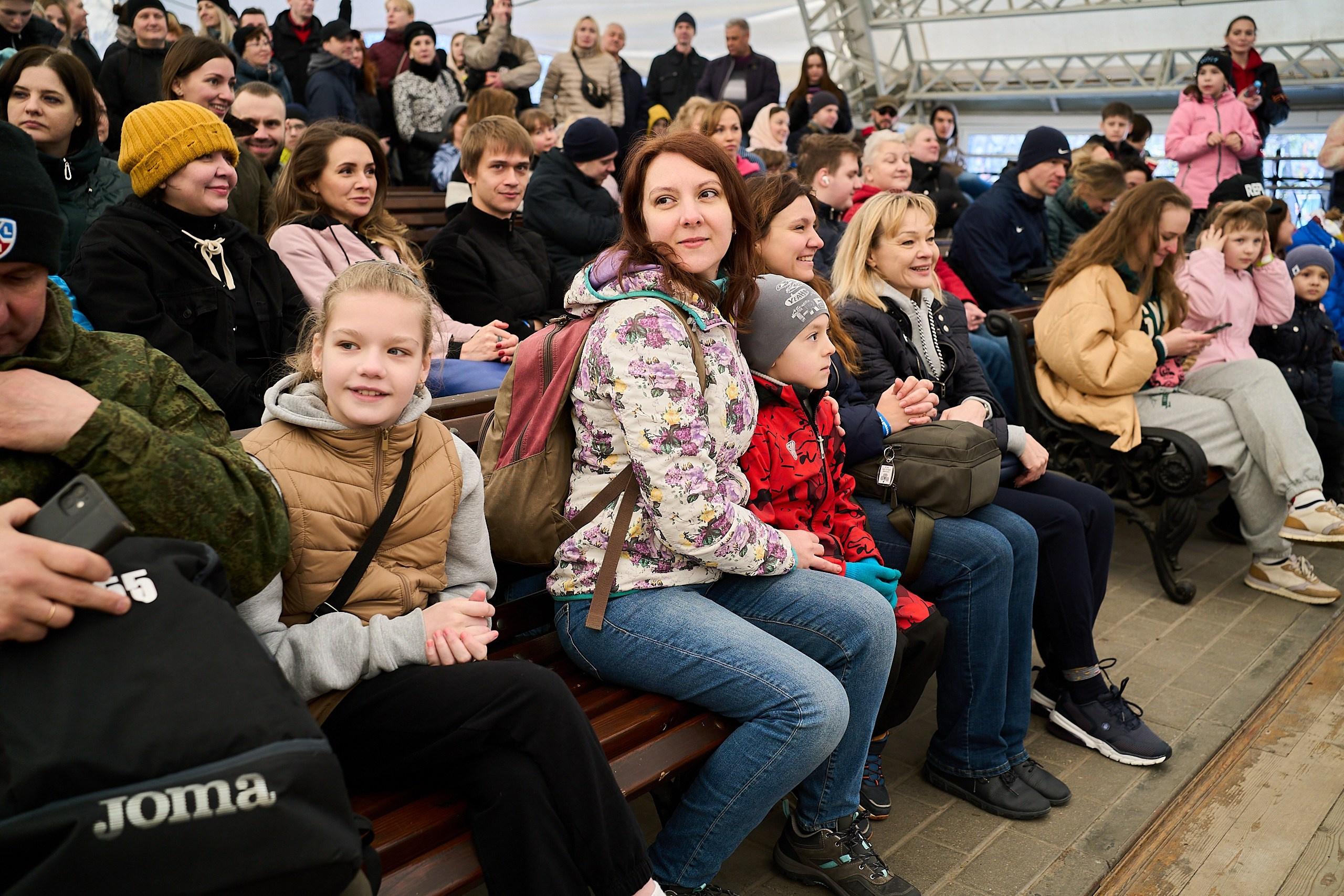 Субботник у Управления делами Мэра и Правительства Москвы. Фотограф и Видеограф в Москве. Олег Корушев