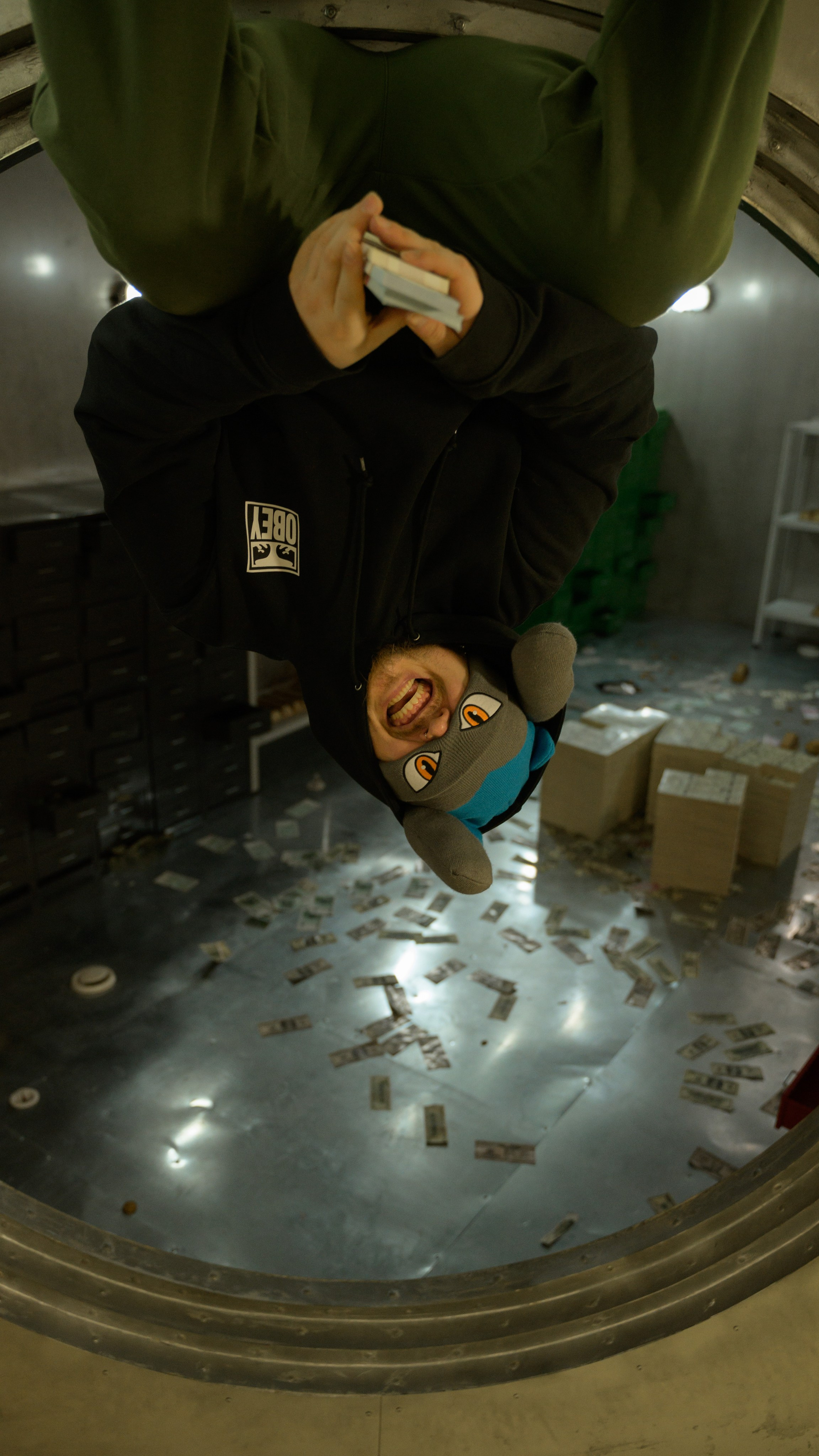 Перевернутый город и музей иллюзий