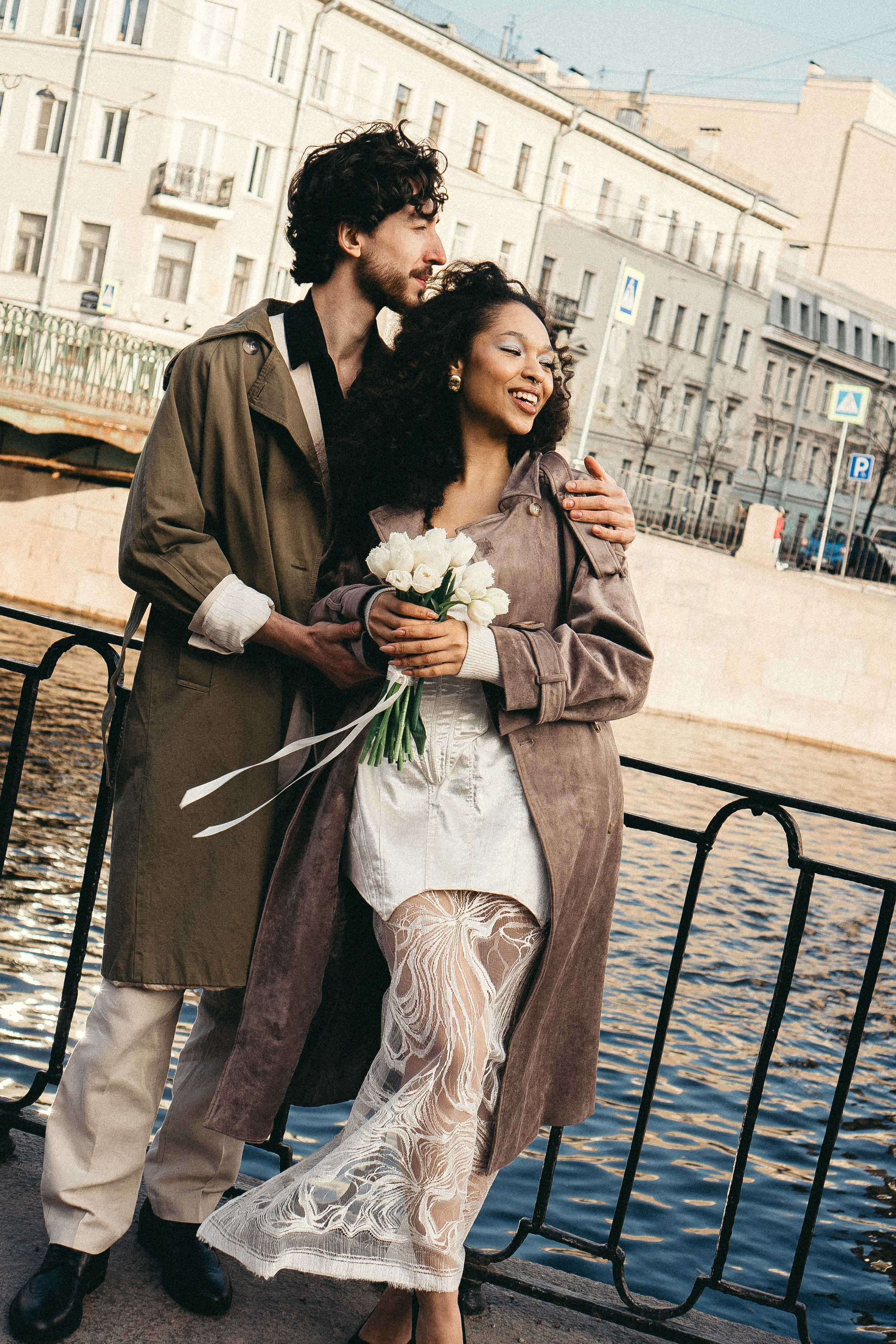 СВАДЕБНАЯ ПРОГУЛКА ПО ПЕТРОГРАДКЕ ВЕСНОЙ. СВАДЕБНАЯ ФОТОСЕССИИЯ НА ПЕТРОГРАДКЕ. Профессиональный фотограф, Санкт-Петербург — Виктория Богомолова