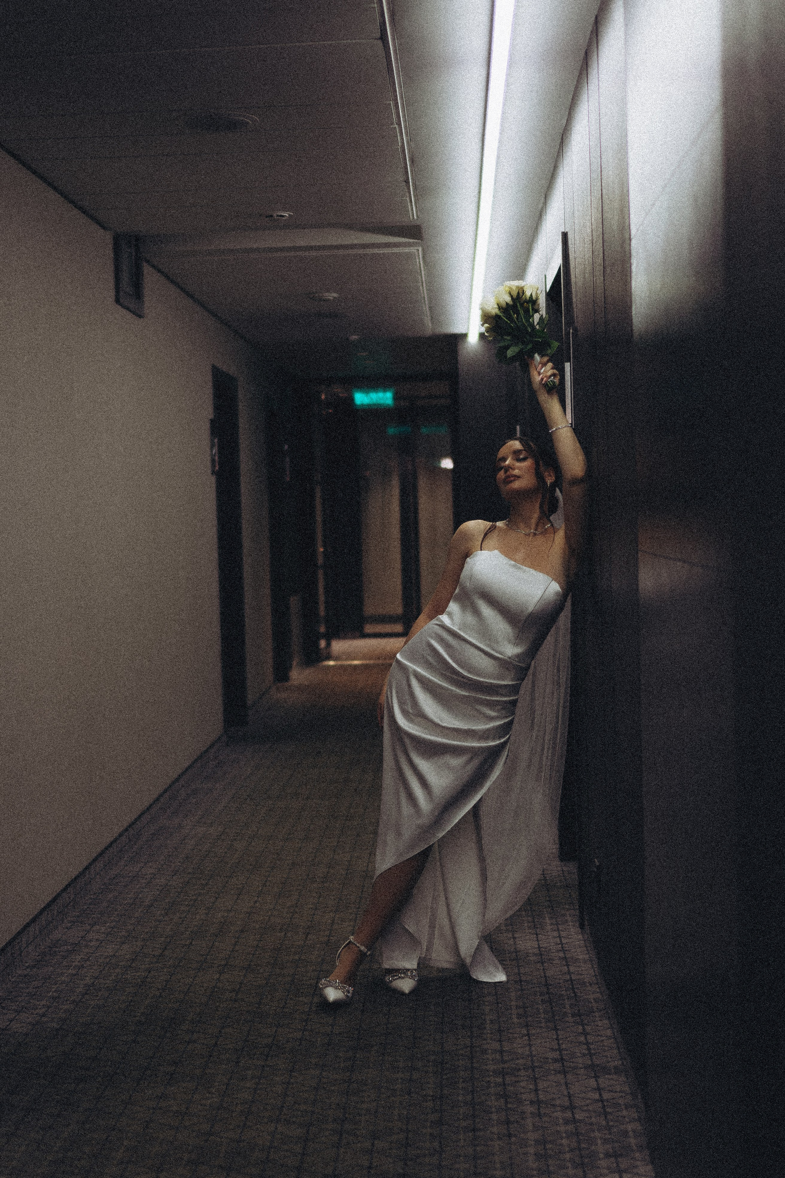 СВАДЕБНАЯ СЬЕМКА СБОРОВ ЖЕНИХА И НЕВЕСТЫ В ОТЕЛЕ И ТАКЖЕ ФОТОСЕССИИЯ В ОТЕЛЕЕ МЕГАПОЛИС БРЯНСК. Профессиональный фотограф, Санкт-Петербург — Виктория Богомолова