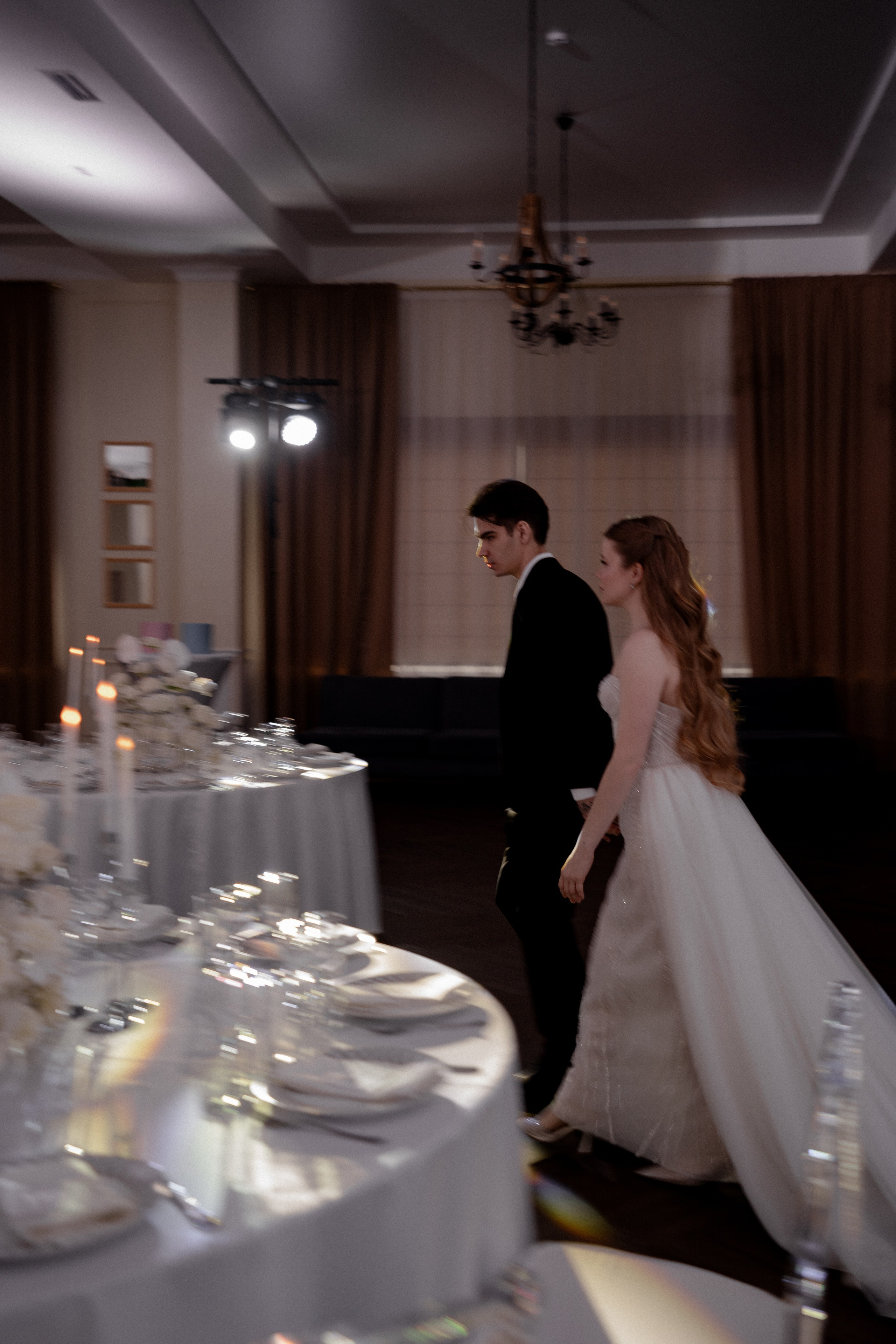 СВАДЕБНАЯ СЬЕМКА СБОРОВ В ОТЕЛЕ И ВЫЕЗД НА ЦЕРЕМОНИЮ (СНЯТО В СИБИРЕ В НИЖНЕВАРТОВСКЕ). Профессиональный фотограф, Санкт-Петербург — Виктория Богомолова