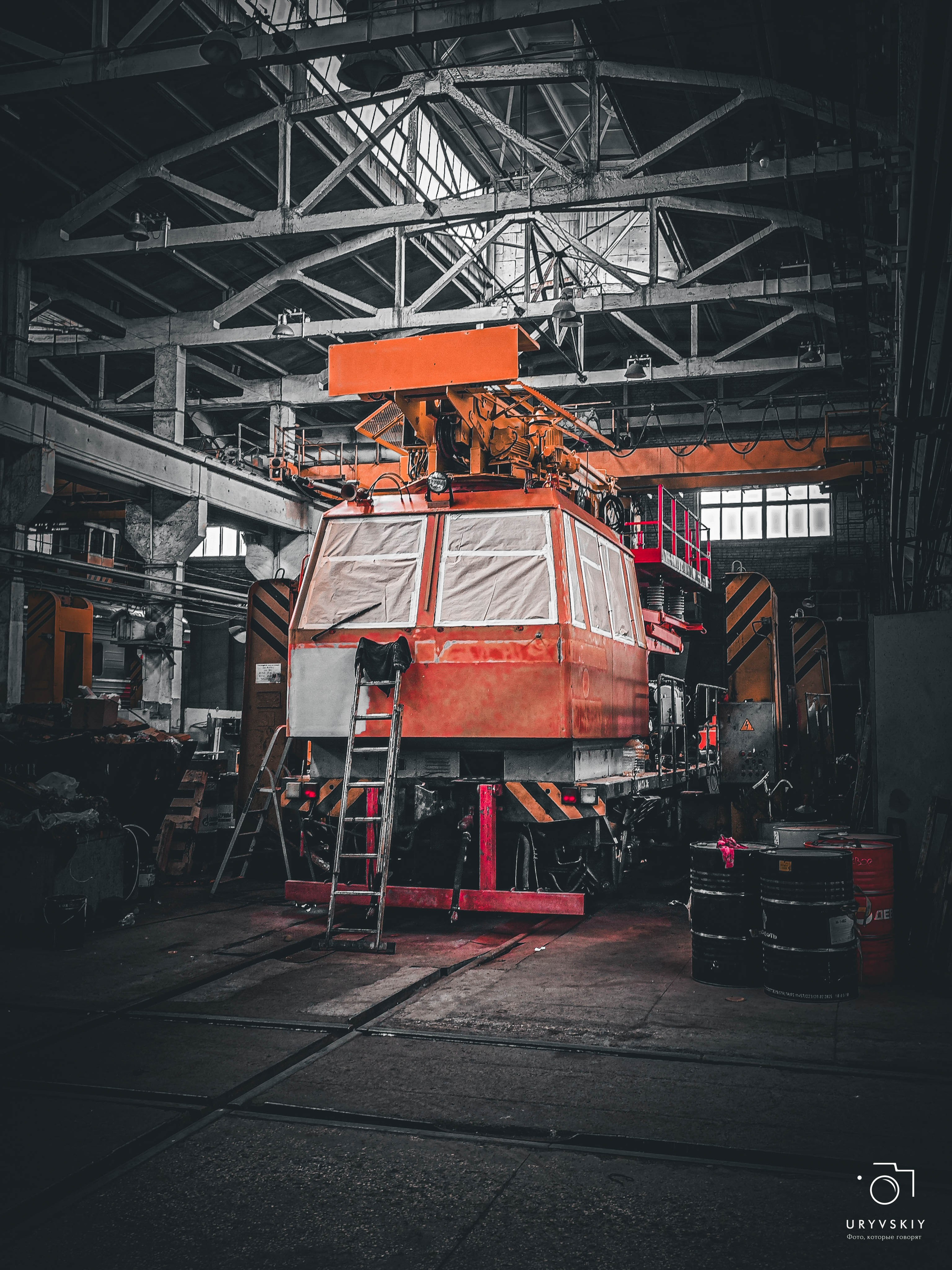 Красноярский электровагоноремонтный завод. Игорь Урывский. Фотограф Красноярск