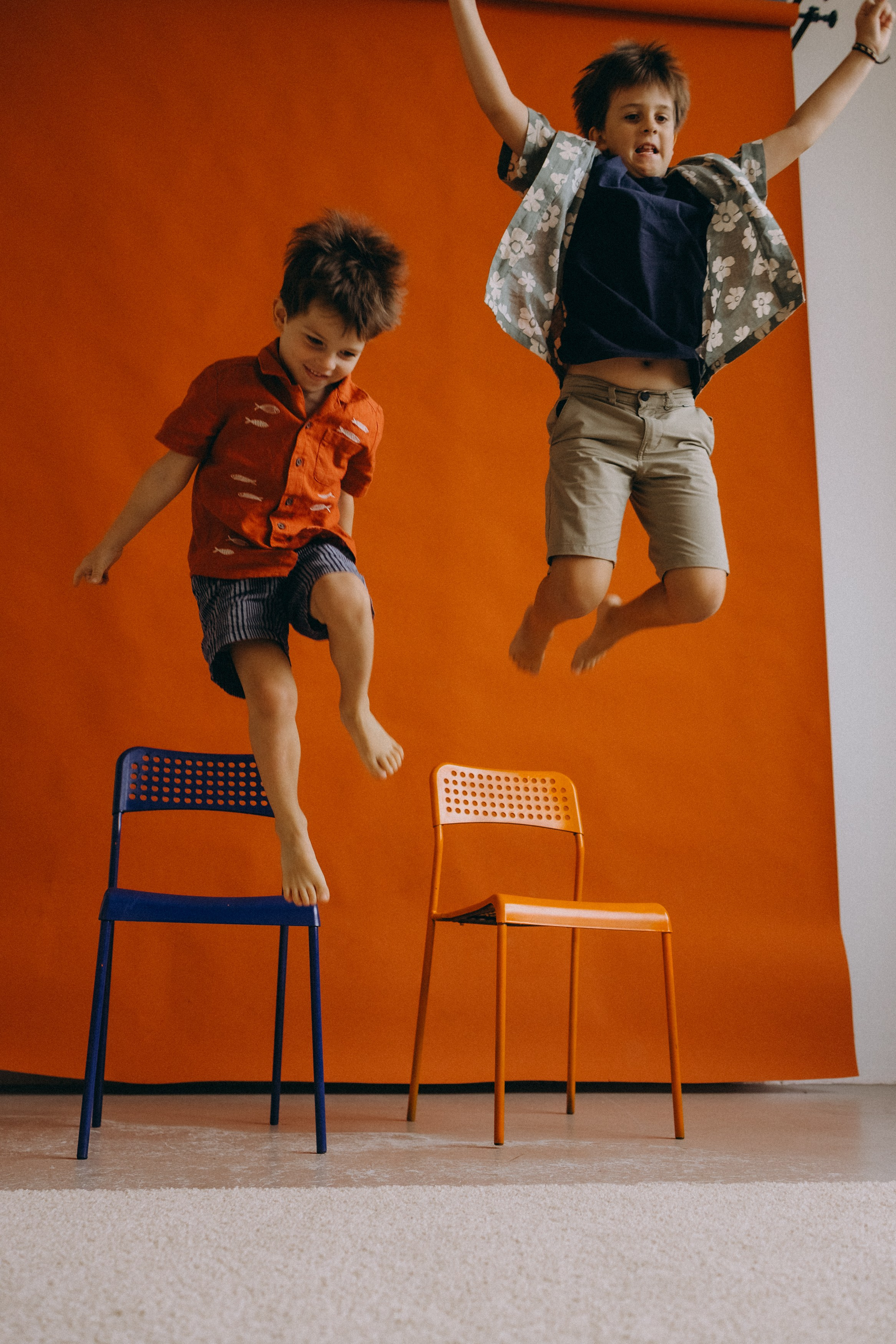 Оксана, Слава, Петя. Главная