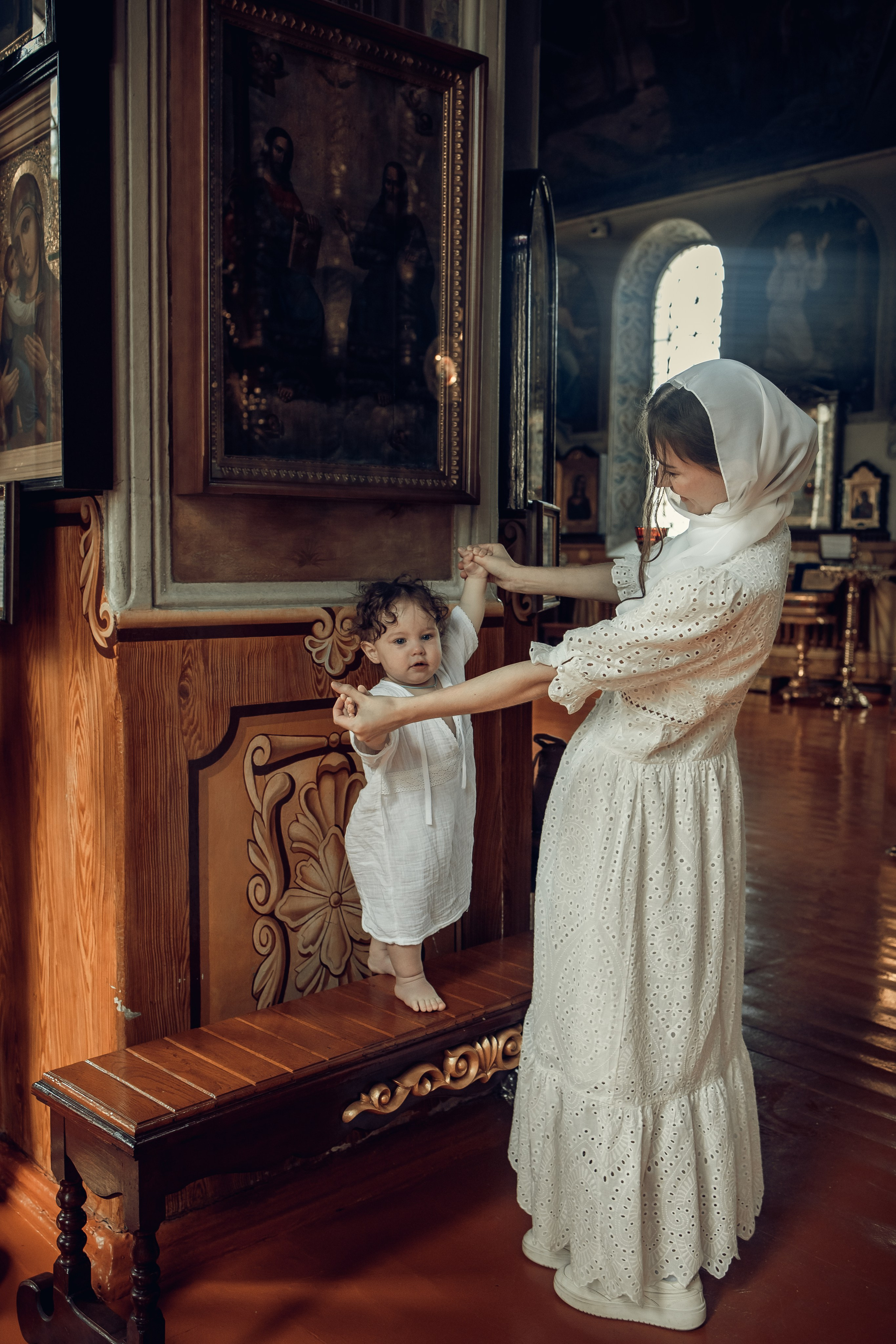 Таинство Крещения Мирона. Свято-Успенский храм. Свадебный фотограф Краснодар Инна Кириенко