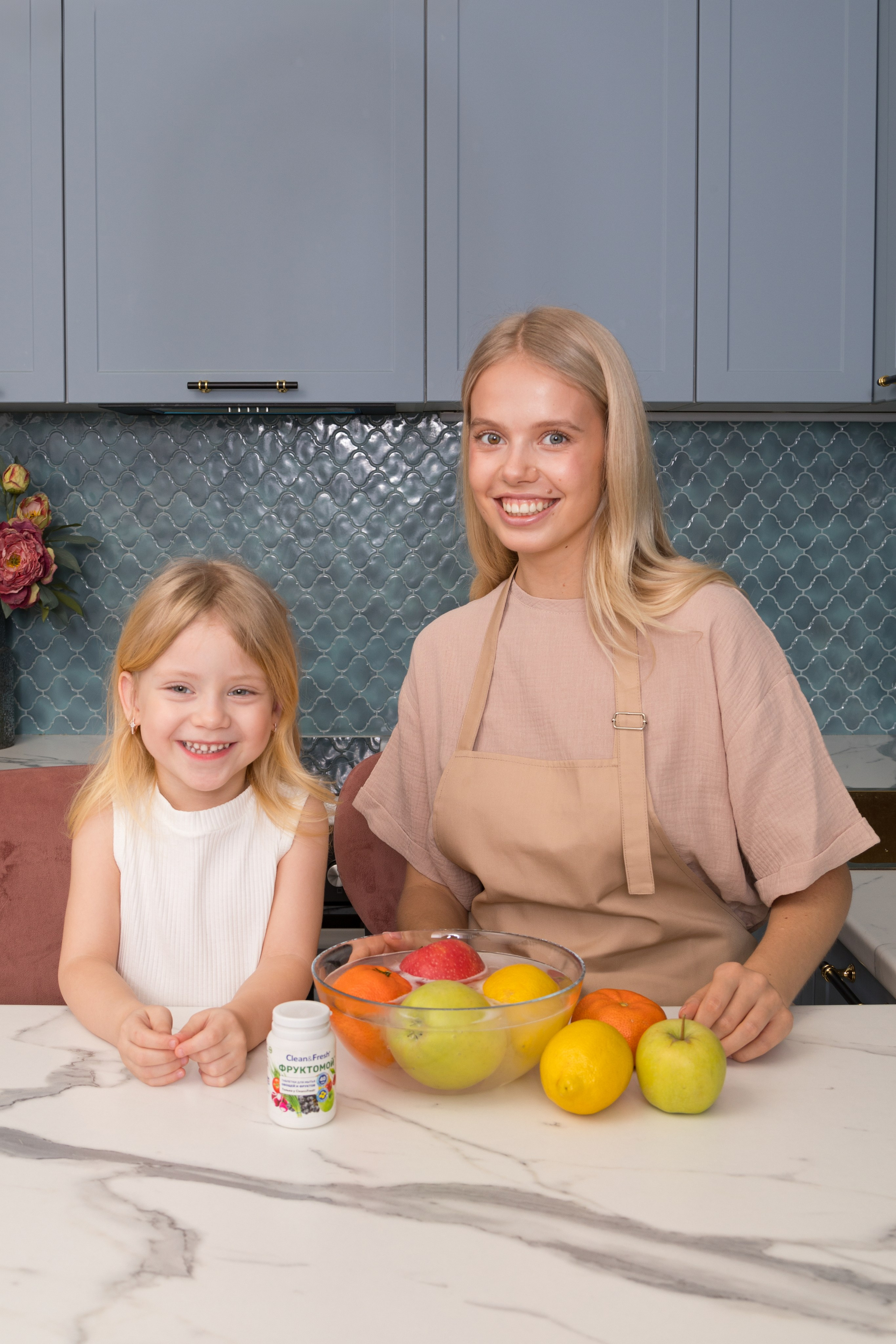 Фото для компании по производству бытовой химии. Детский и контент фотограф Надя Волкова Санкт-Петербург