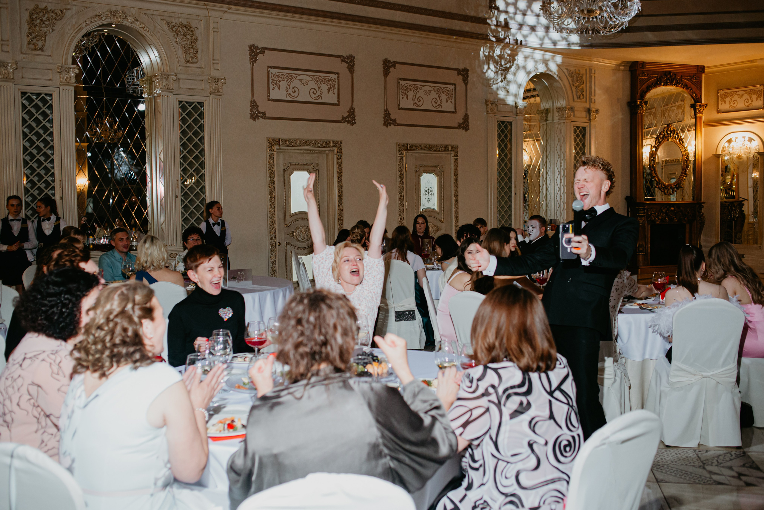 Выпускной. 11 лицей. Фотограф в Челябинске Ополихина Анна