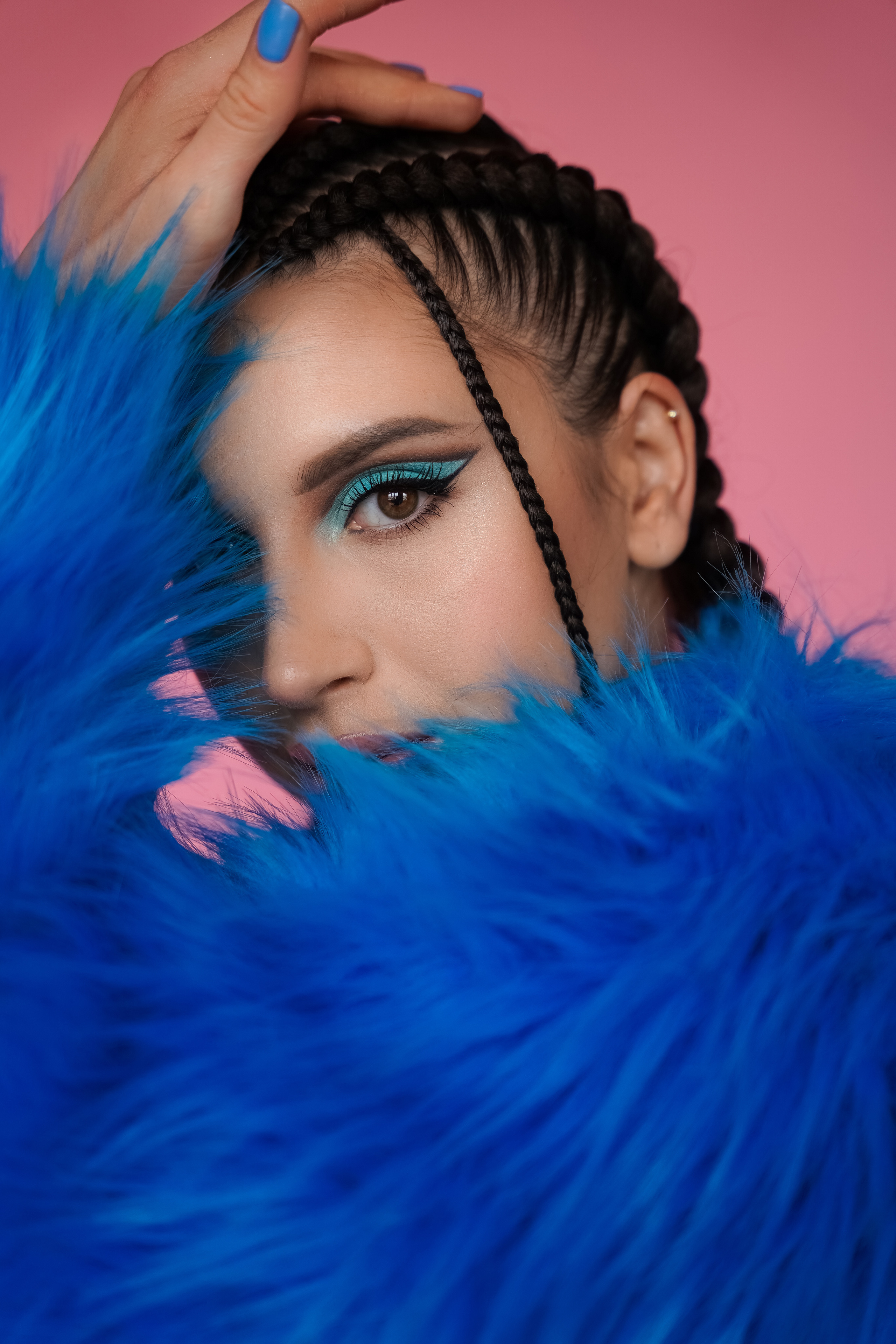 В шубе. VISUAL ARTIST · KRONGAUZ ANASTASIA