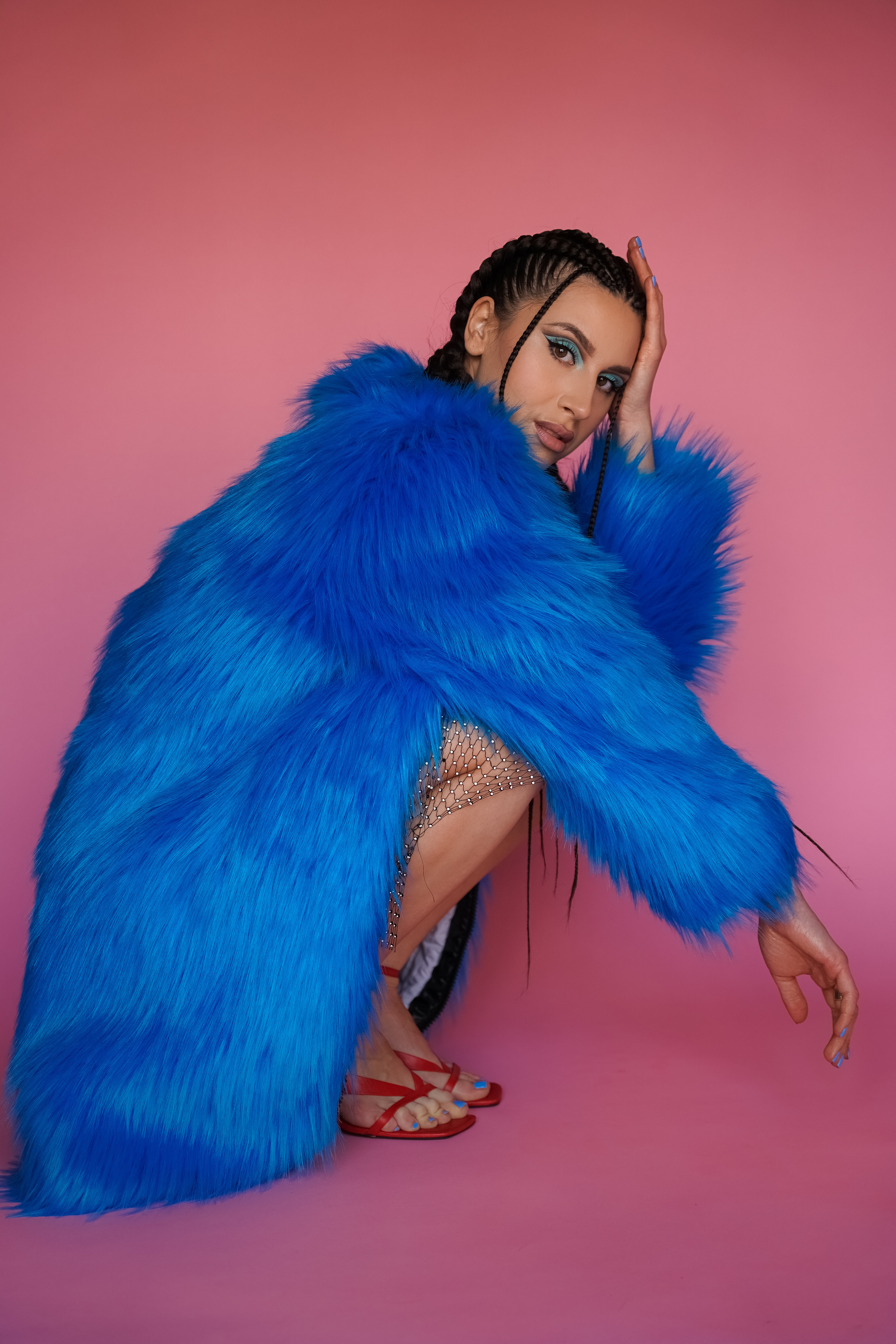 В шубе. VISUAL ARTIST · KRONGAUZ ANASTASIA