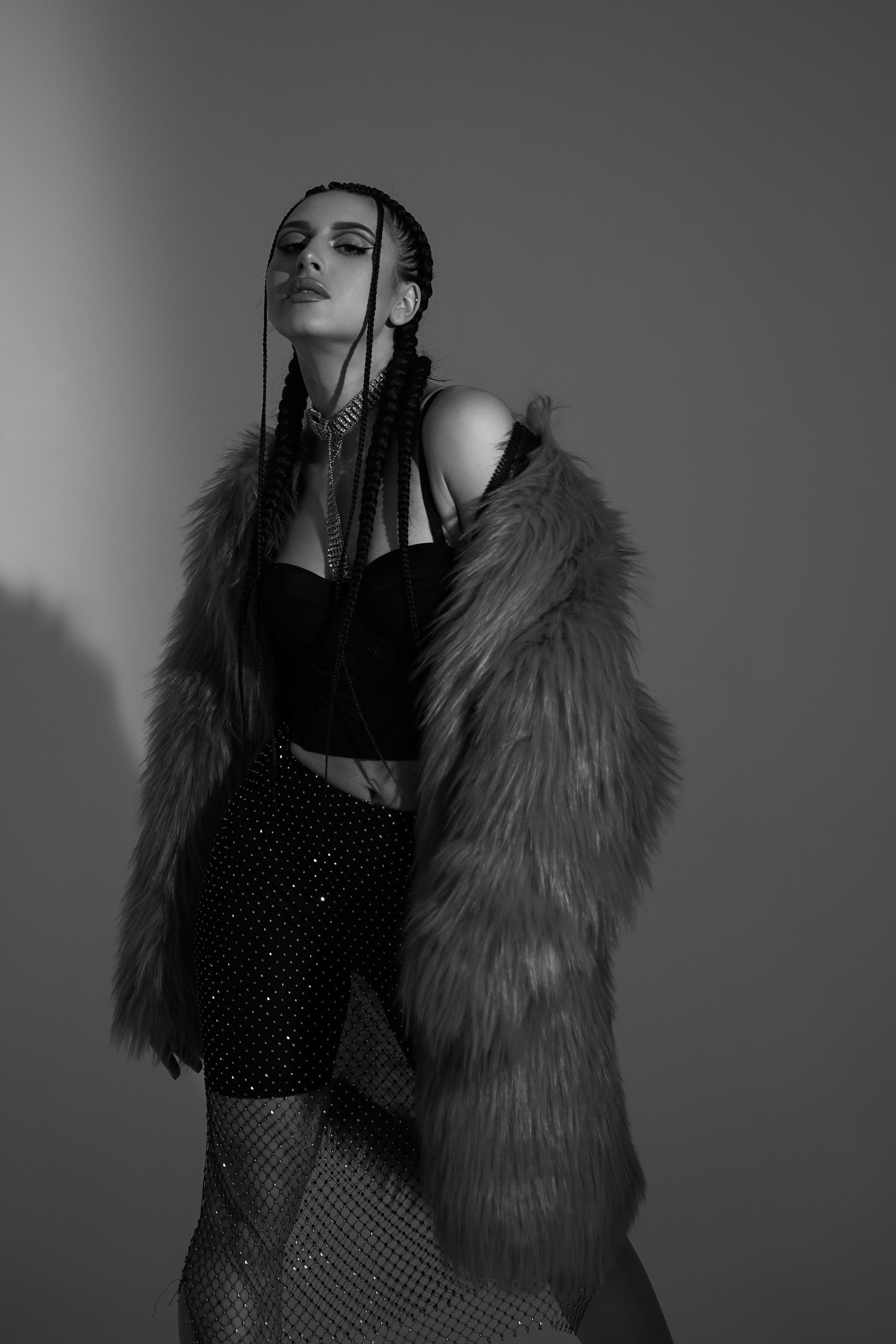 В шубе. VISUAL ARTIST · KRONGAUZ ANASTASIA