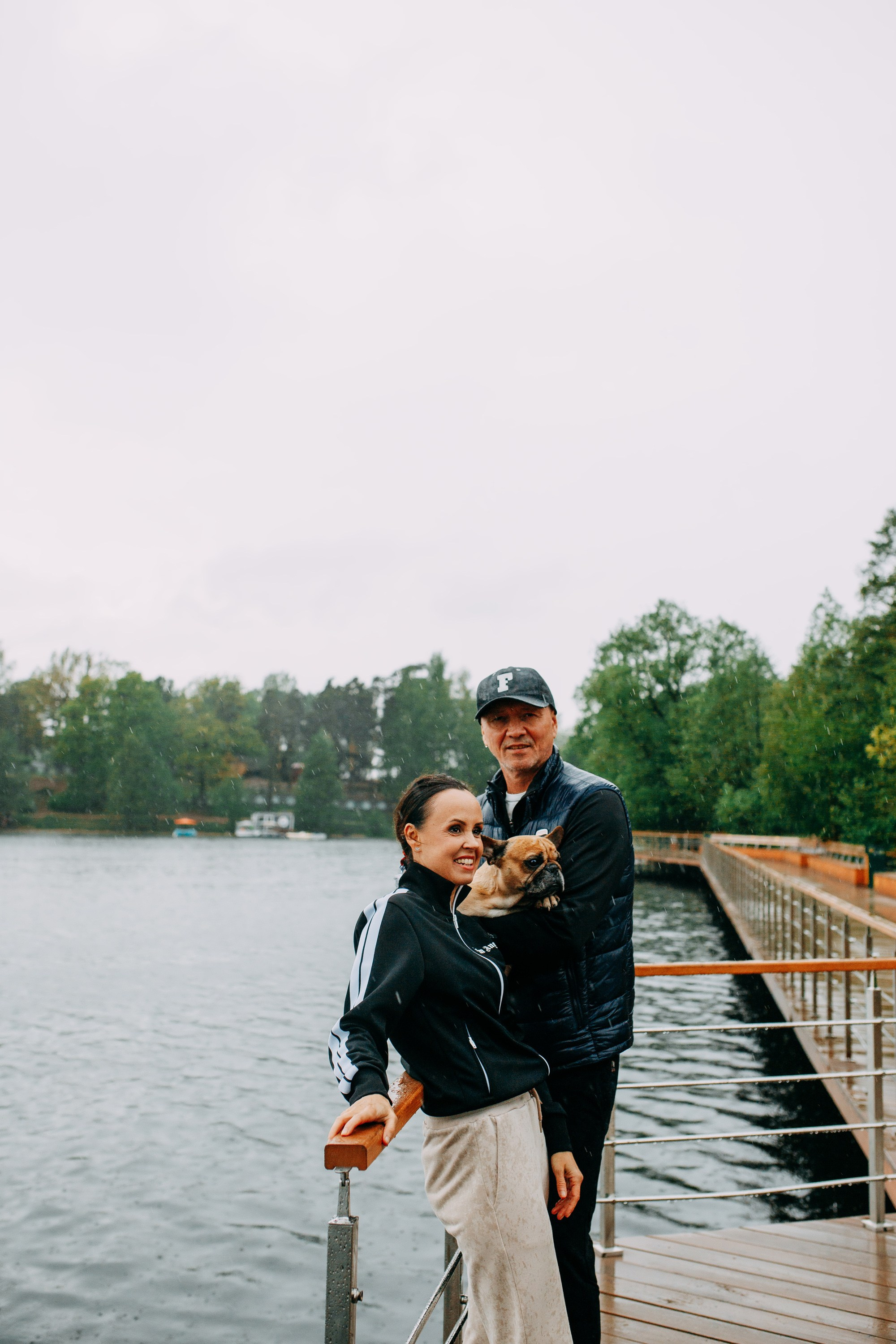 Фотосессия в дождь на Озерках. Фотограф в Санкт-Петербурге Alina Film