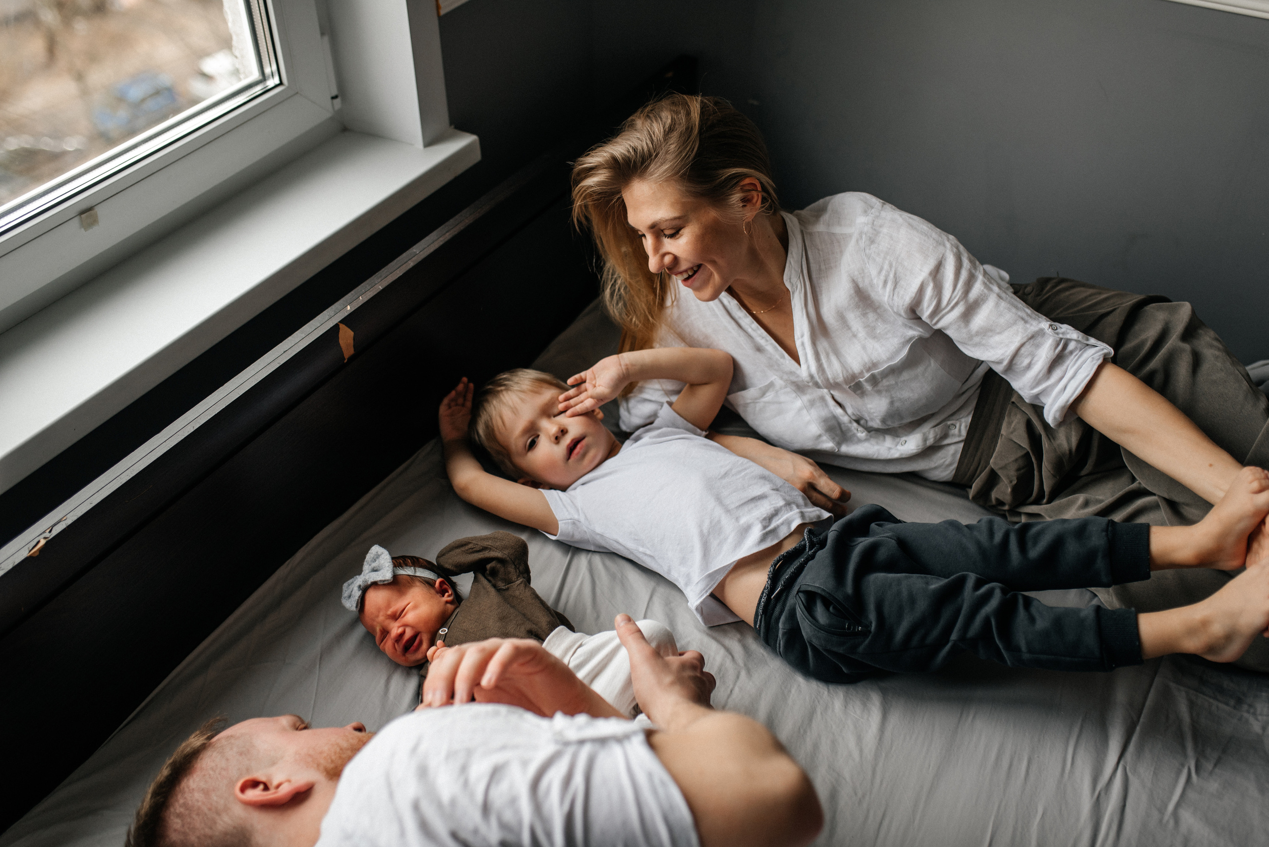 Первые дни дома. Костюшко Кристина — семейный и свадебный фотограф в Минске