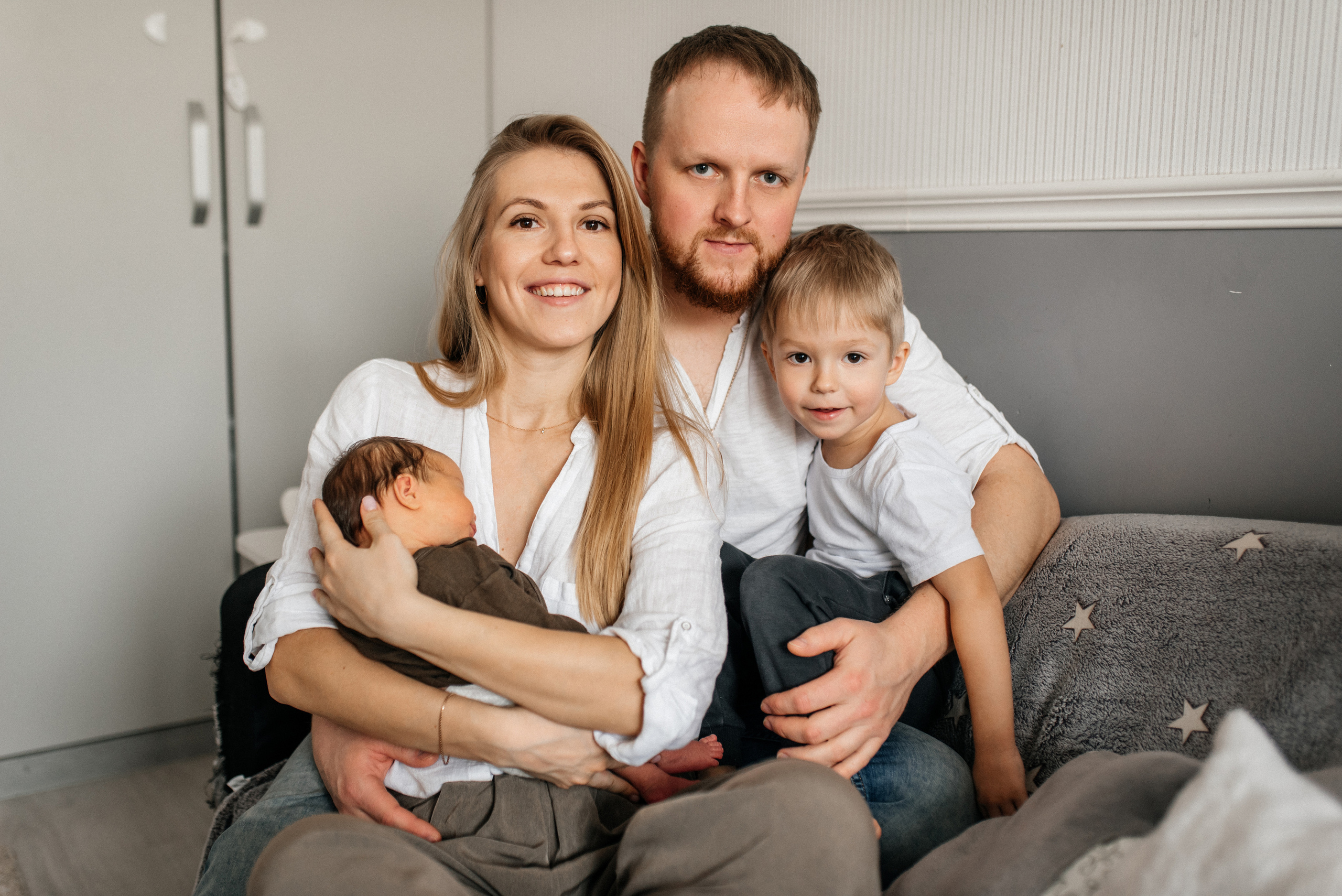 Первые дни дома. Костюшко Кристина — семейный и свадебный фотограф в Минске