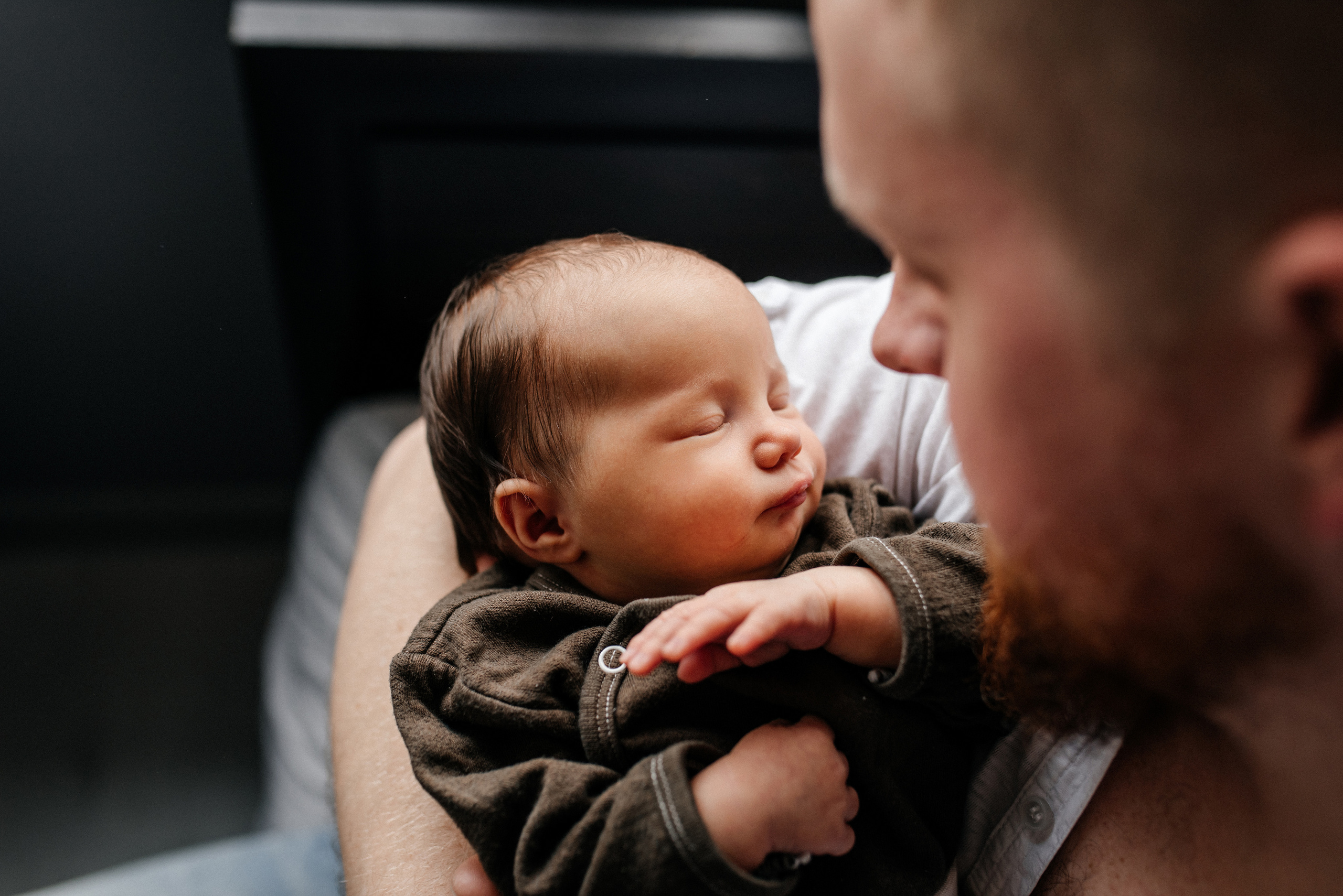 Первые дни дома. Костюшко Кристина — семейный и свадебный фотограф в Минске