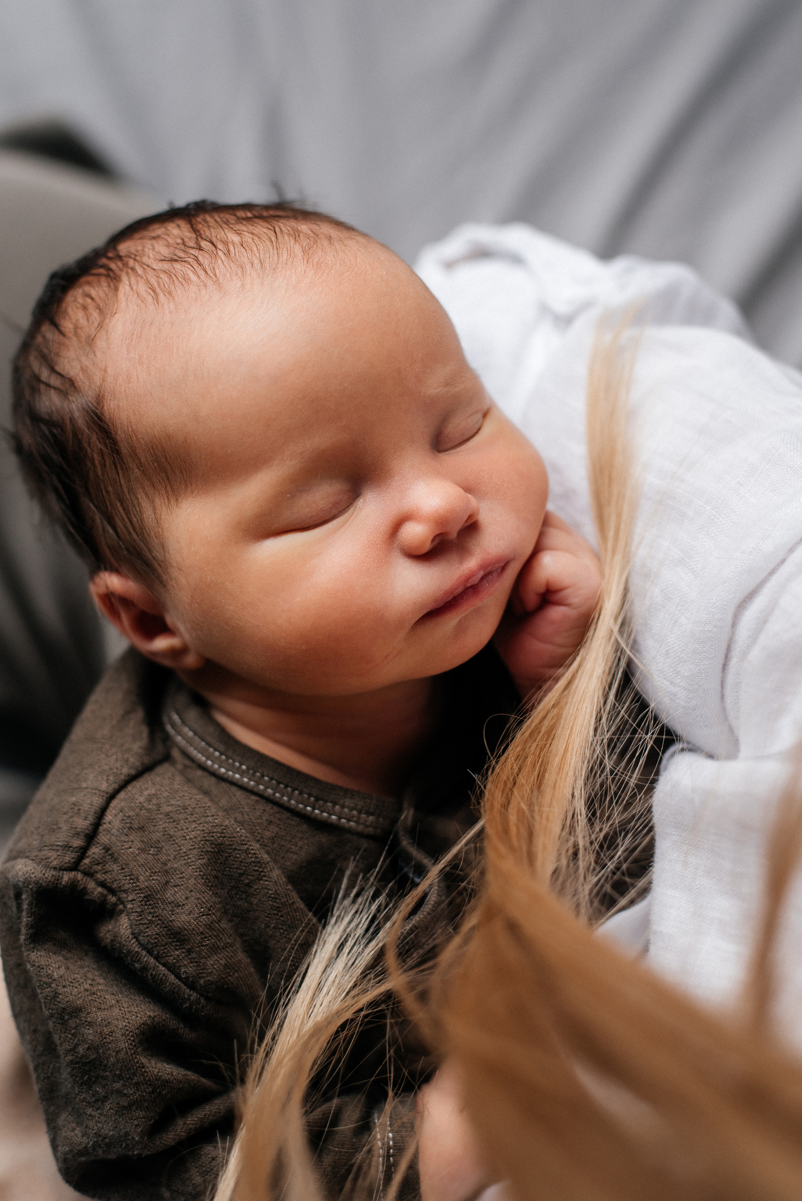 Первые дни дома. Костюшко Кристина — семейный и свадебный фотограф в Минске