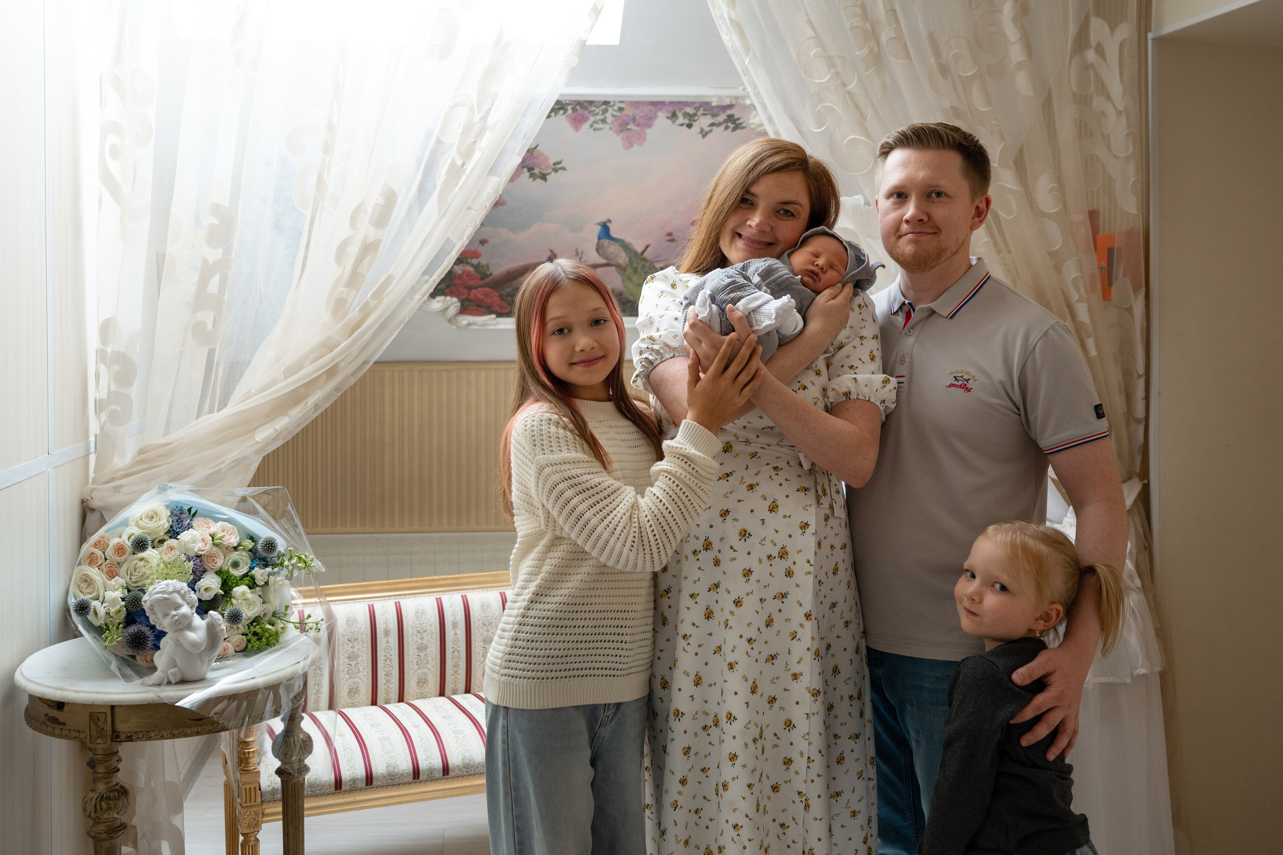 Выписка из роддома. Фотограф на роды и ньюборн в Санкт-Петербурге | Настасья Сергеева