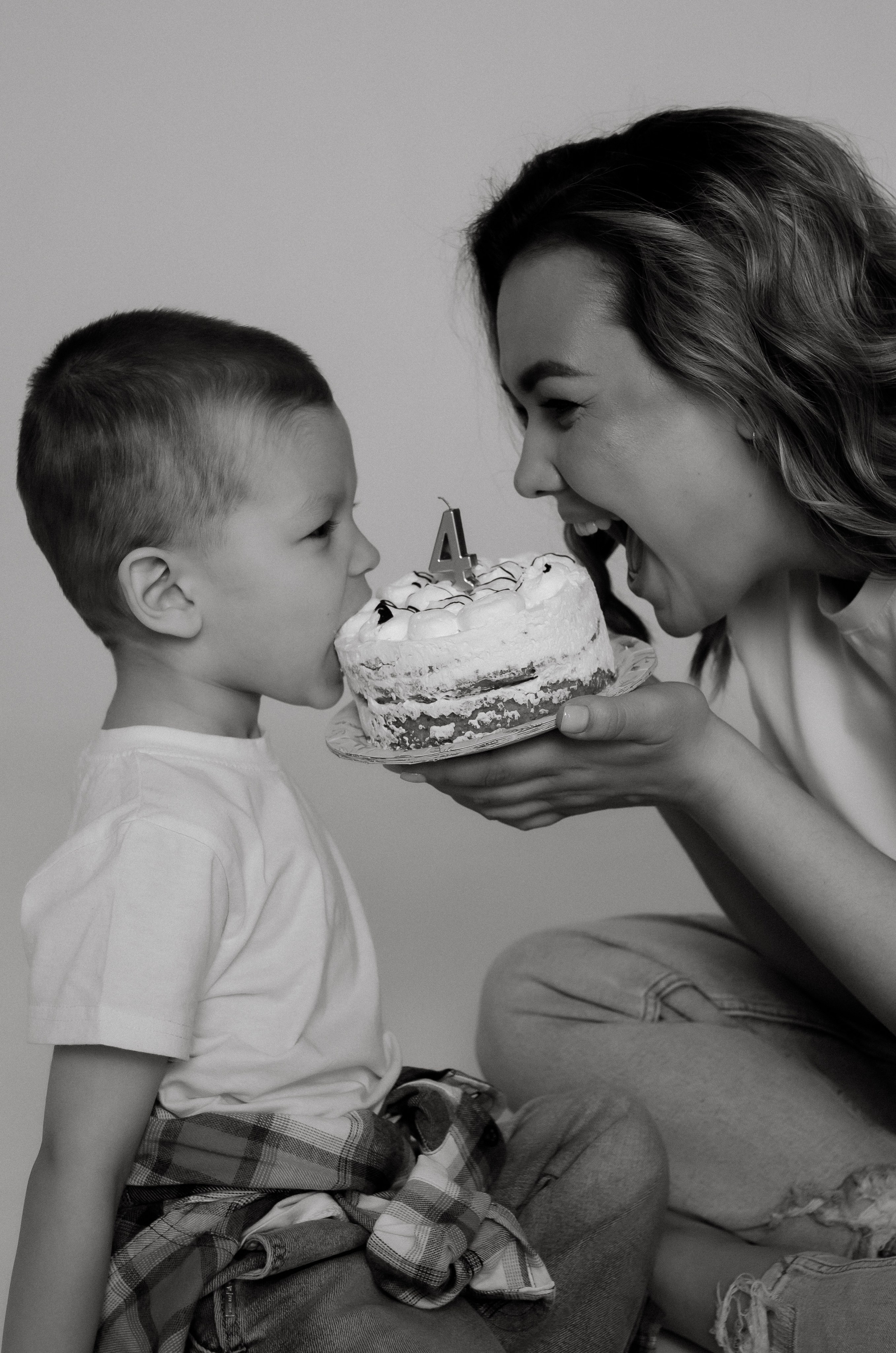 Оля и Мирон. Семейный фотограф в Барнауле и Санкт-Петербурге Ирина Ястребова