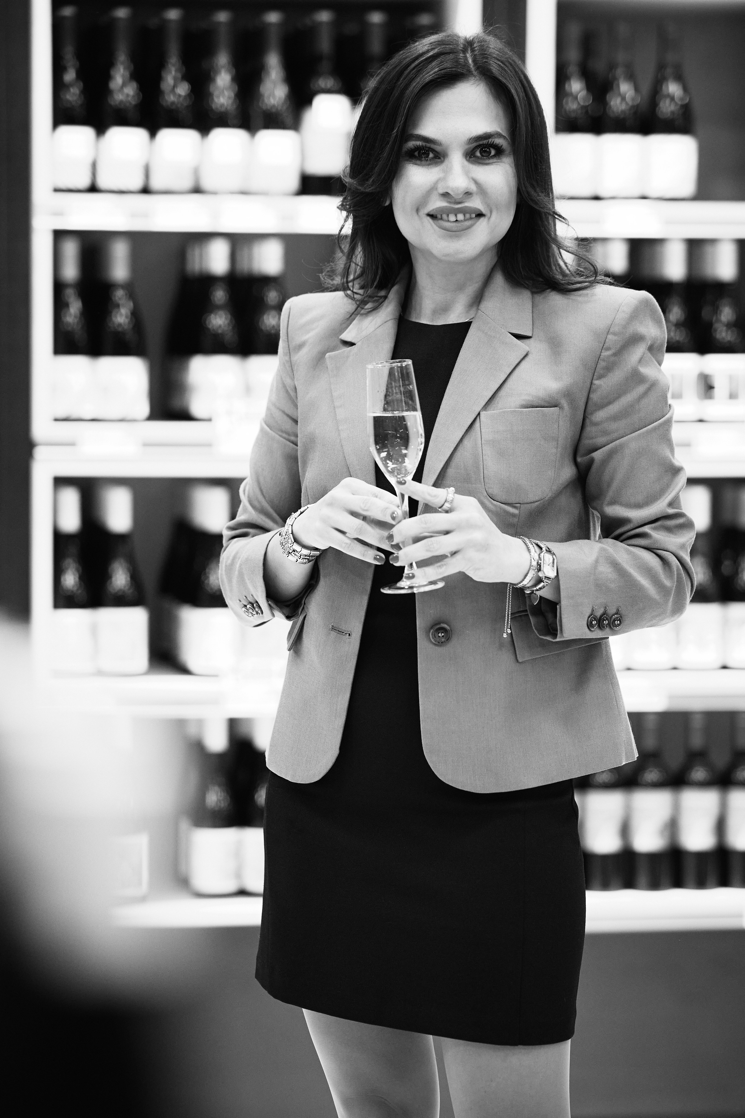 Иммерсивный спектакль в Винном клубе CHATEAU TAMAGNE 21.05. Свадебный репортажный фотограф краснодар максим дремов дрёмов фотосессия студия цена