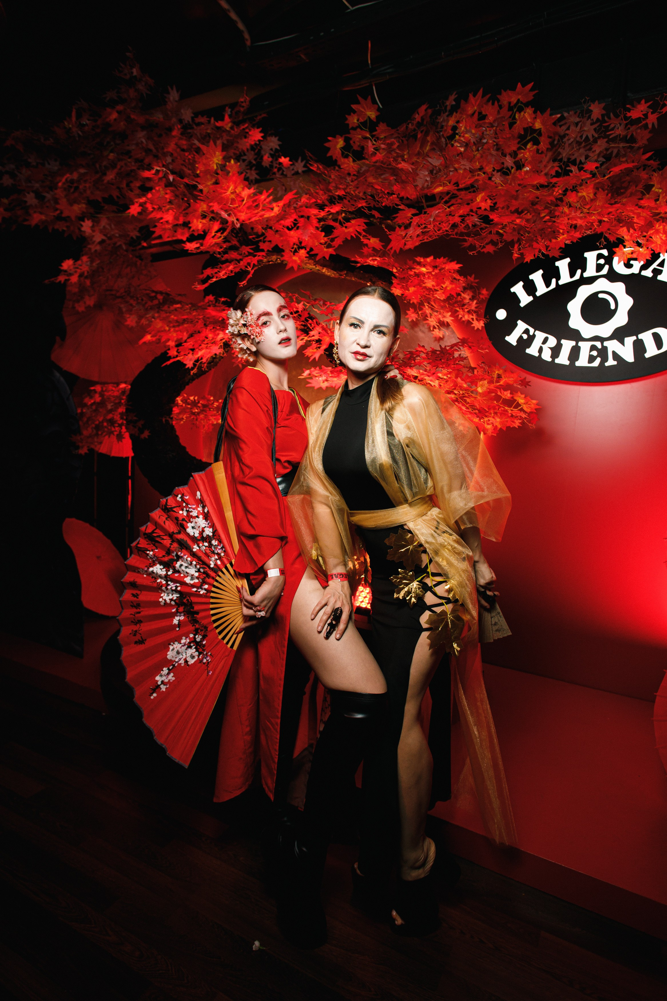 ILLEGAL FRIENDS | ASIA. СВОИ. ФОТООТЧЕТЫ-СОБЫТИЯ-МЕСТА