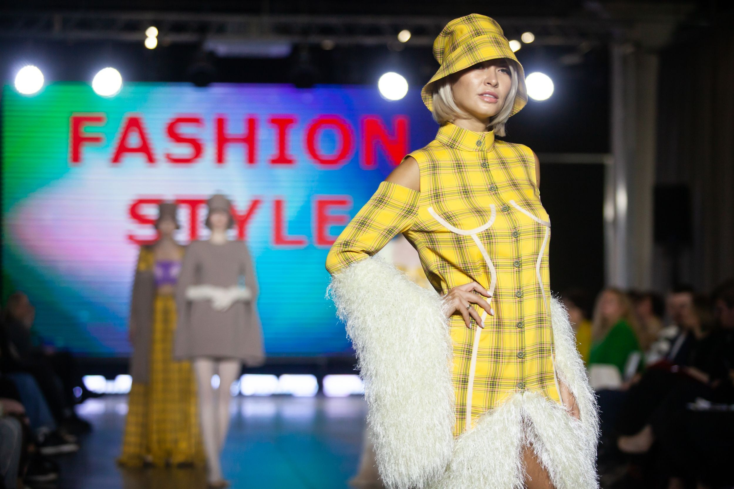 Фестиваль моды и красоты Fashion Style (11 мая 2024). Репортажный фотограф Алексей Пирязев