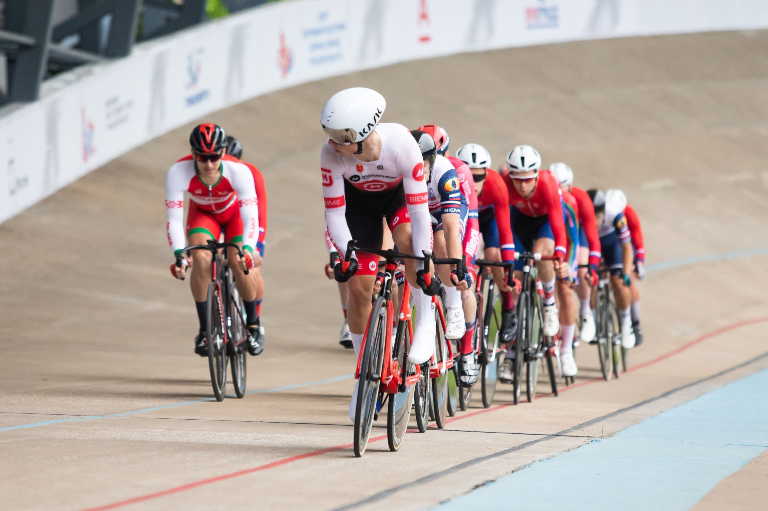 Соревнования по велоспорту «Большой приз Тулы» (19 мая 2023). Репортажный фотограф Алексей Пирязев