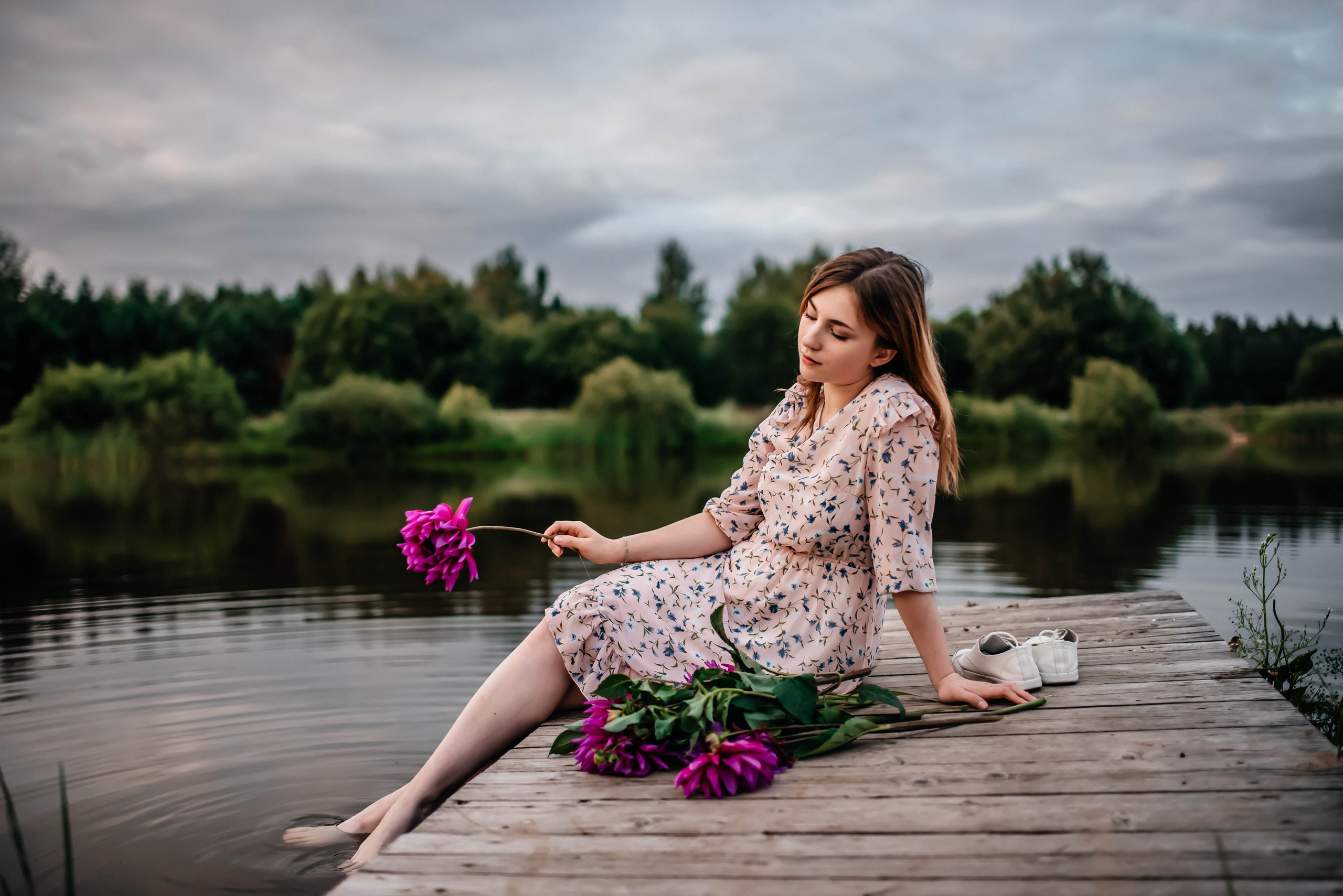 Маша, лето, закат. Главная