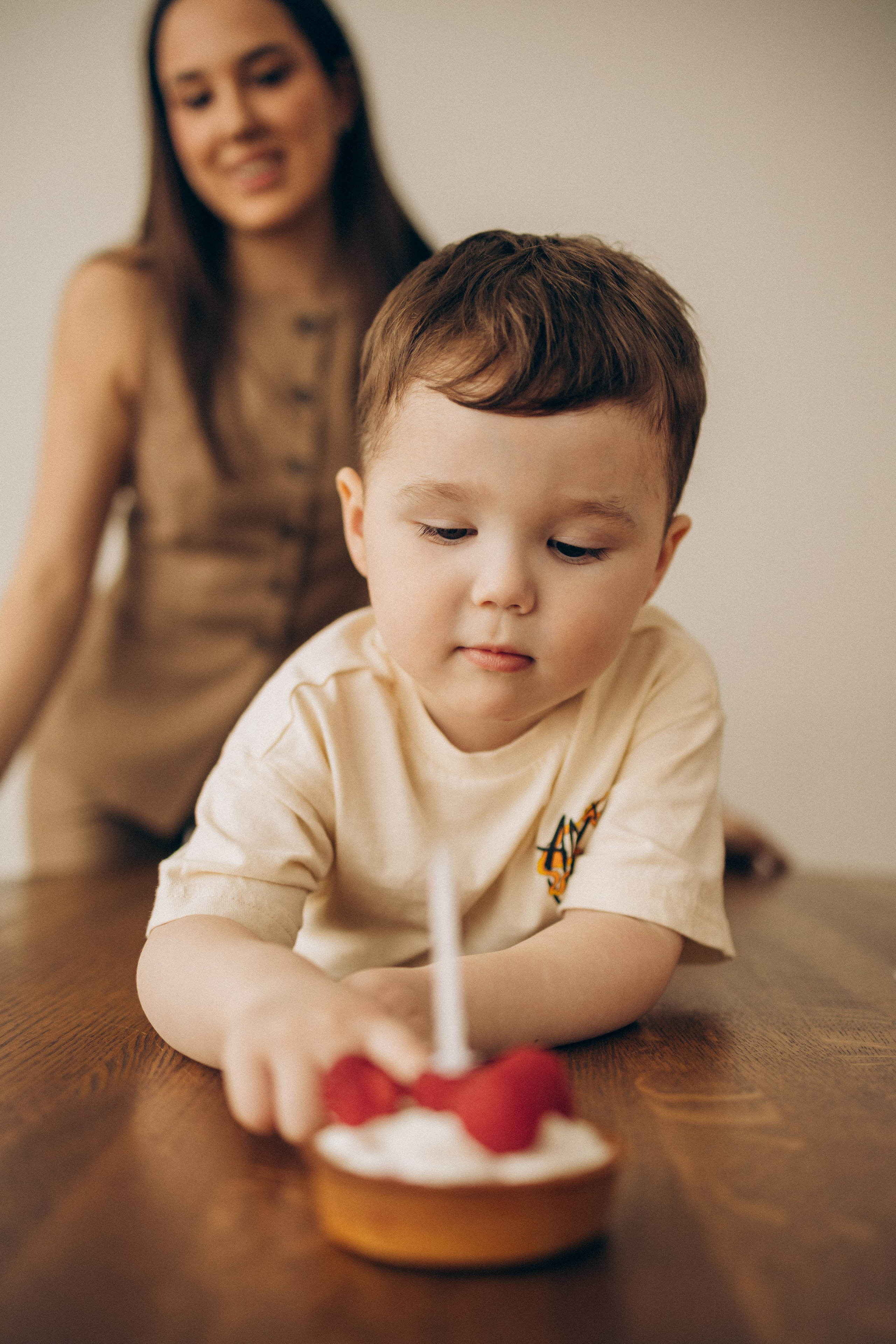 Семейная фотосессия Москва, семейный фотограф в Москве, семейная фотосессия, детский фотограф, семейная фотосессия в студии, фотосессия мама и сын