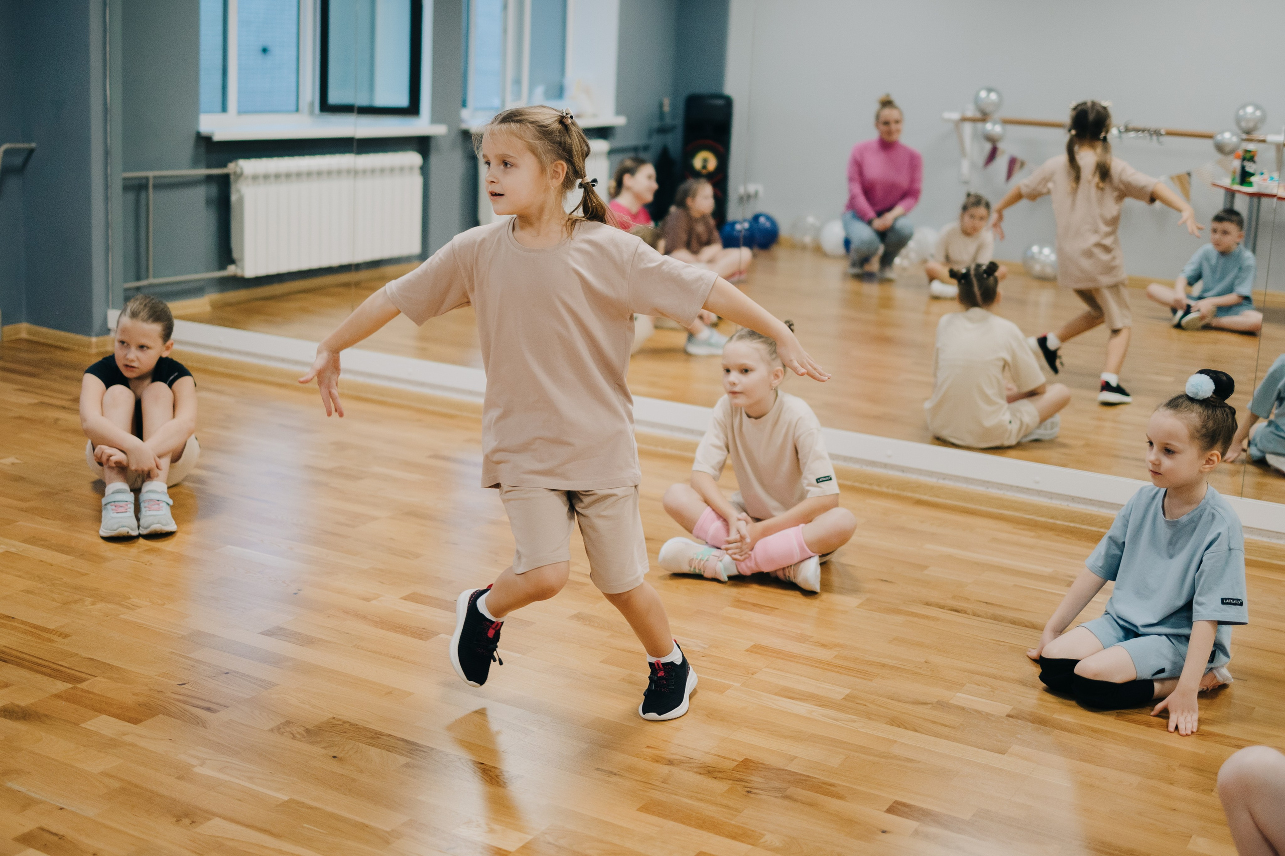 День Рождения студии танца «Станция М». Репортажный, портретный и свадебный фотограф в Магнитогорске Степан Самовиков