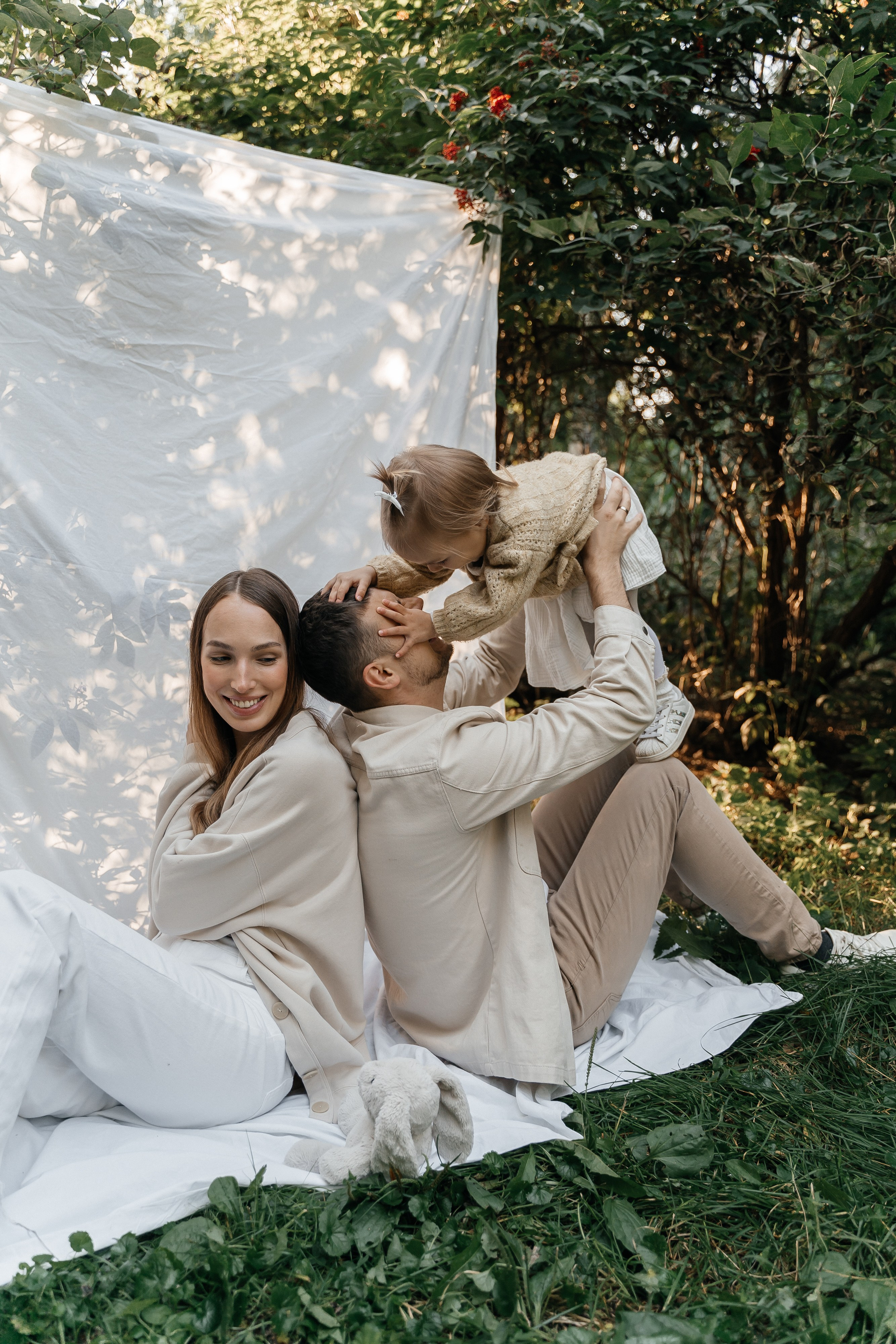 Лёша, Ксюша и Вика. Волик Мария