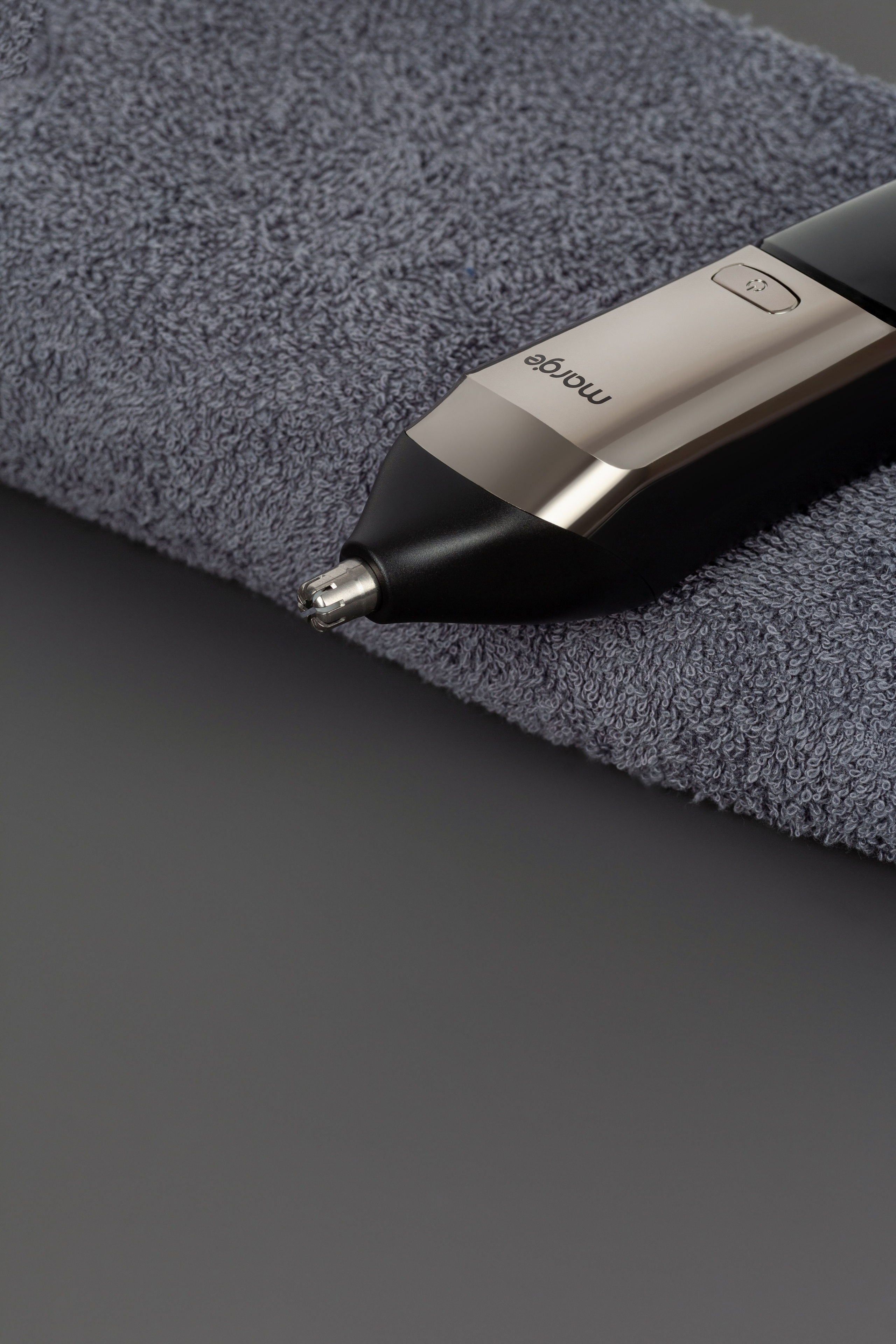 Ретушь фотографий косметических аппаратов | Студия SVITHART